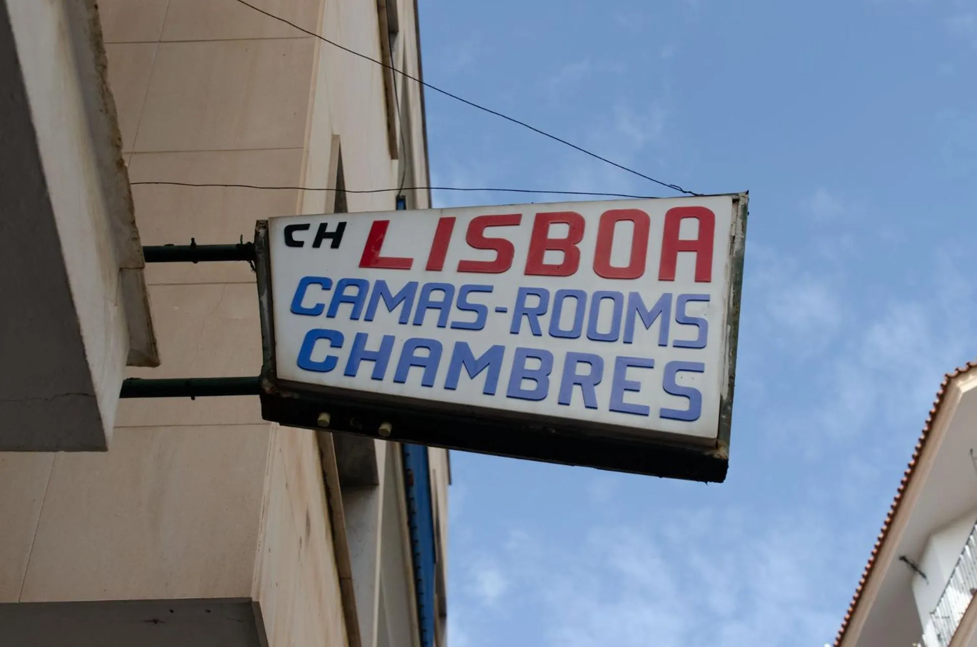 Property logo or sign in Hospedaje Lisboa Algeciras P Ca 0214 y A Ca 0232