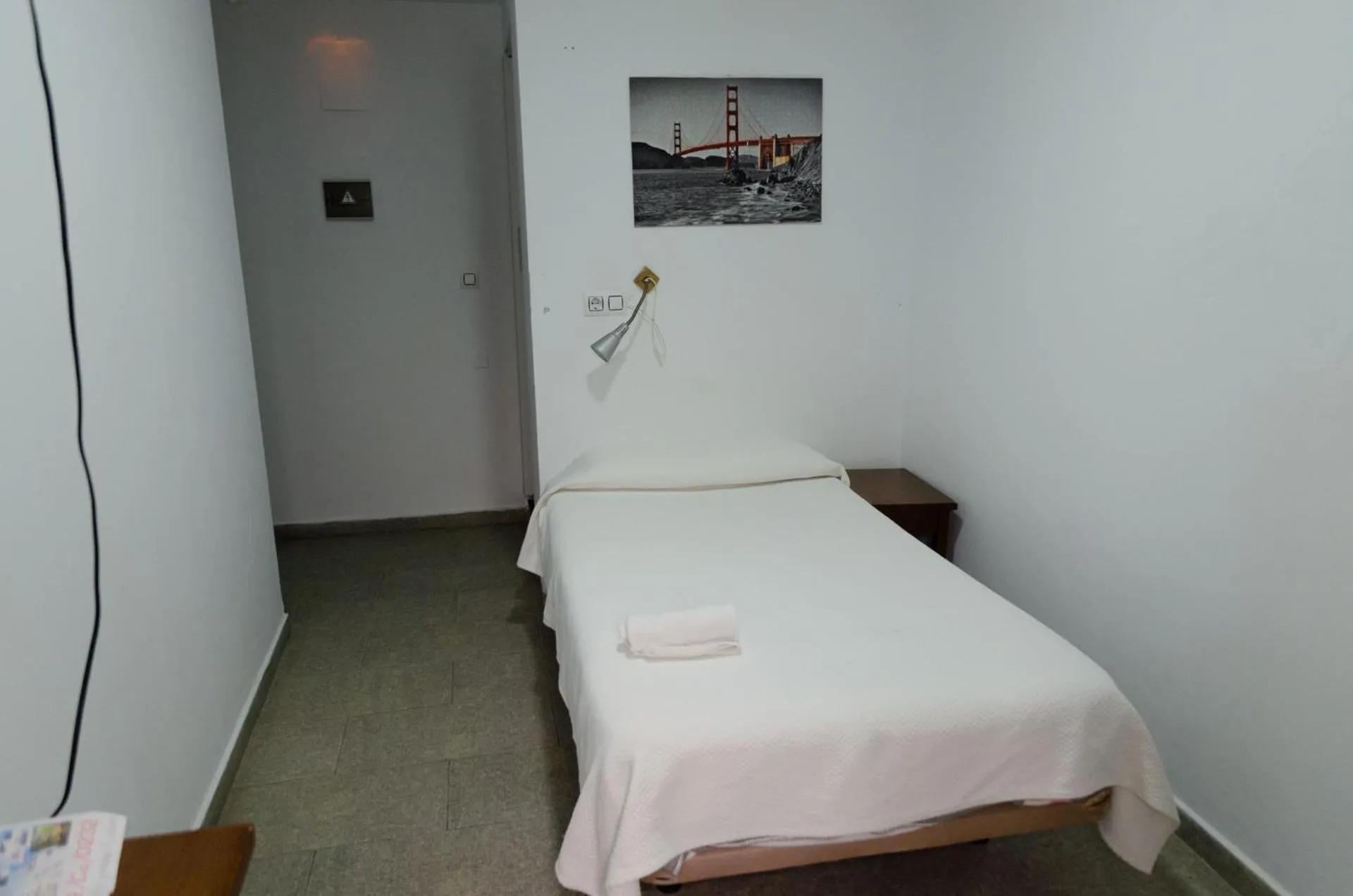 Bed in Hospedaje Lisboa Algeciras P Ca 0214 y A Ca 0232