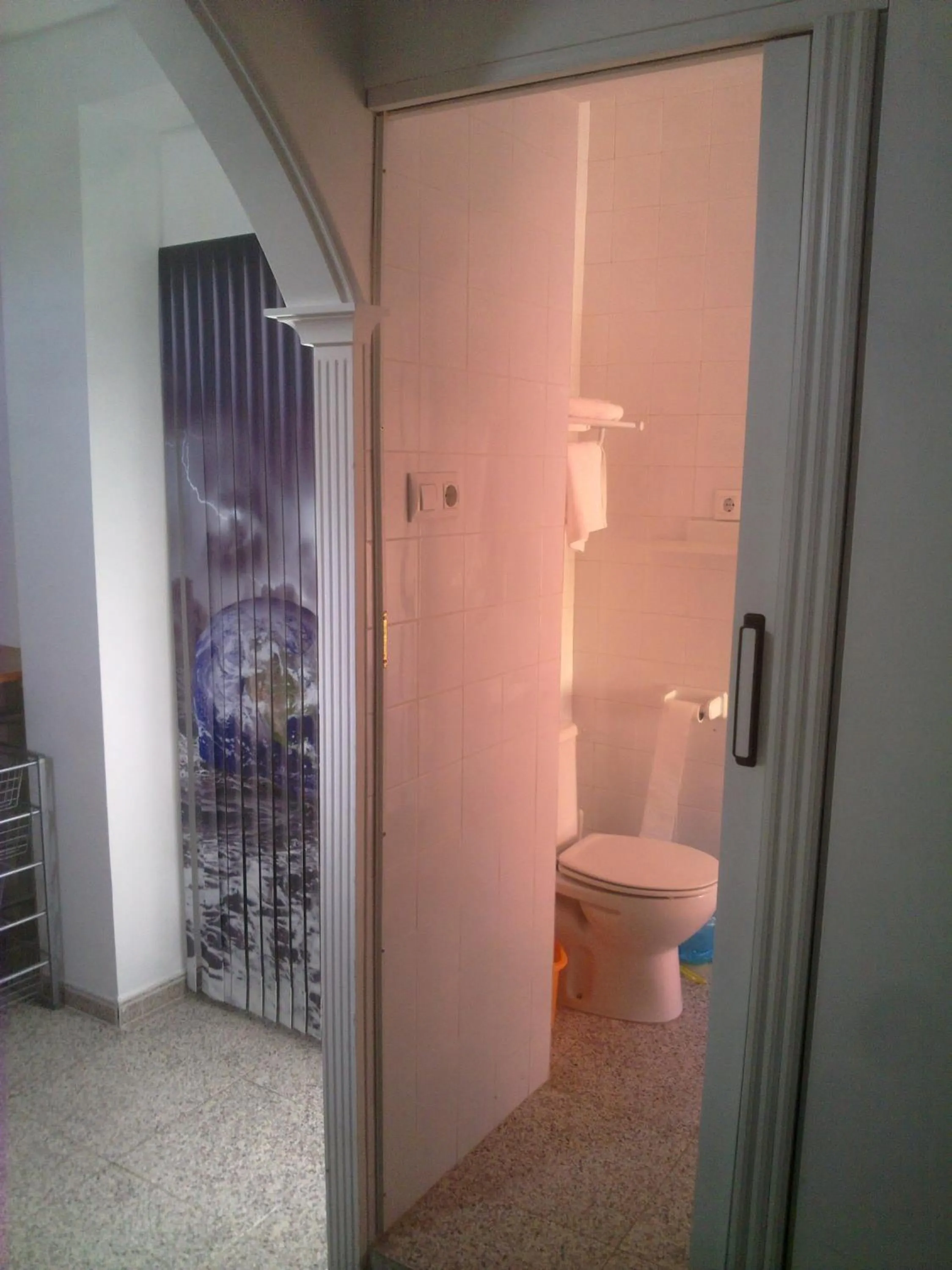 Bathroom in Hospedaje Lisboa Algeciras P Ca 0214 y A Ca 0232