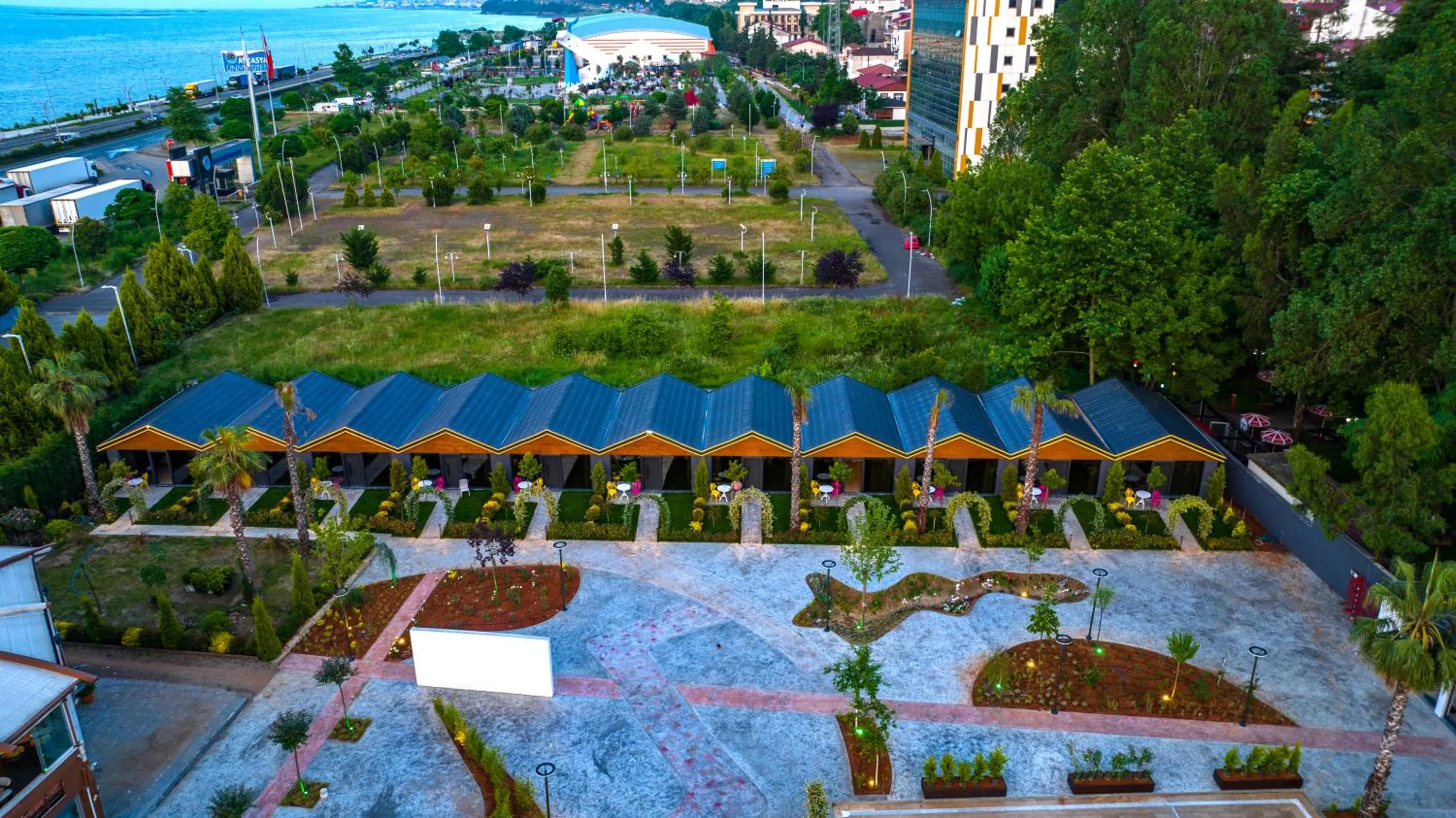 Green Palace Suite Hotel