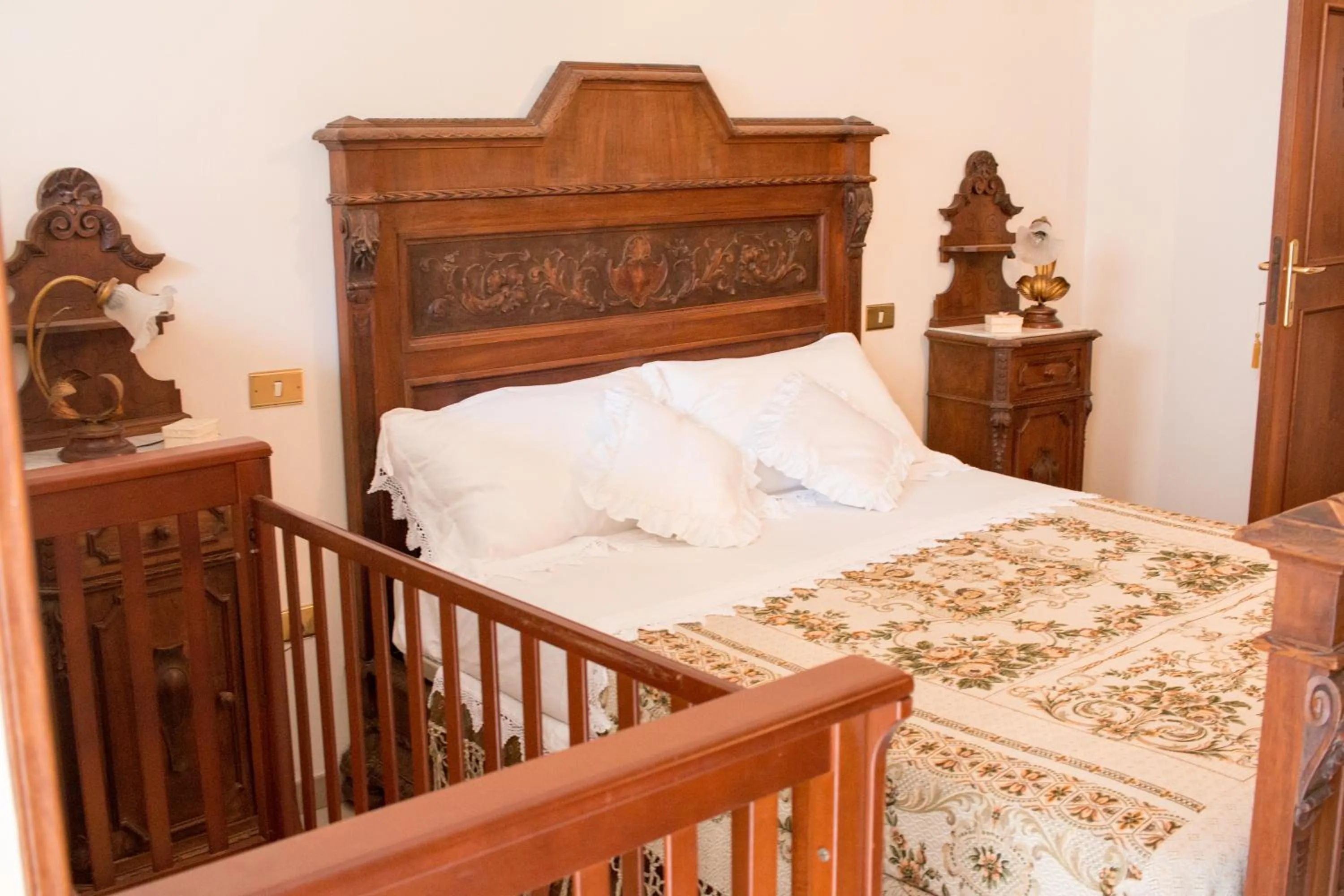 Deluxe Room (2 Adults + 1 Child) - single occupancy in Il Mughetto