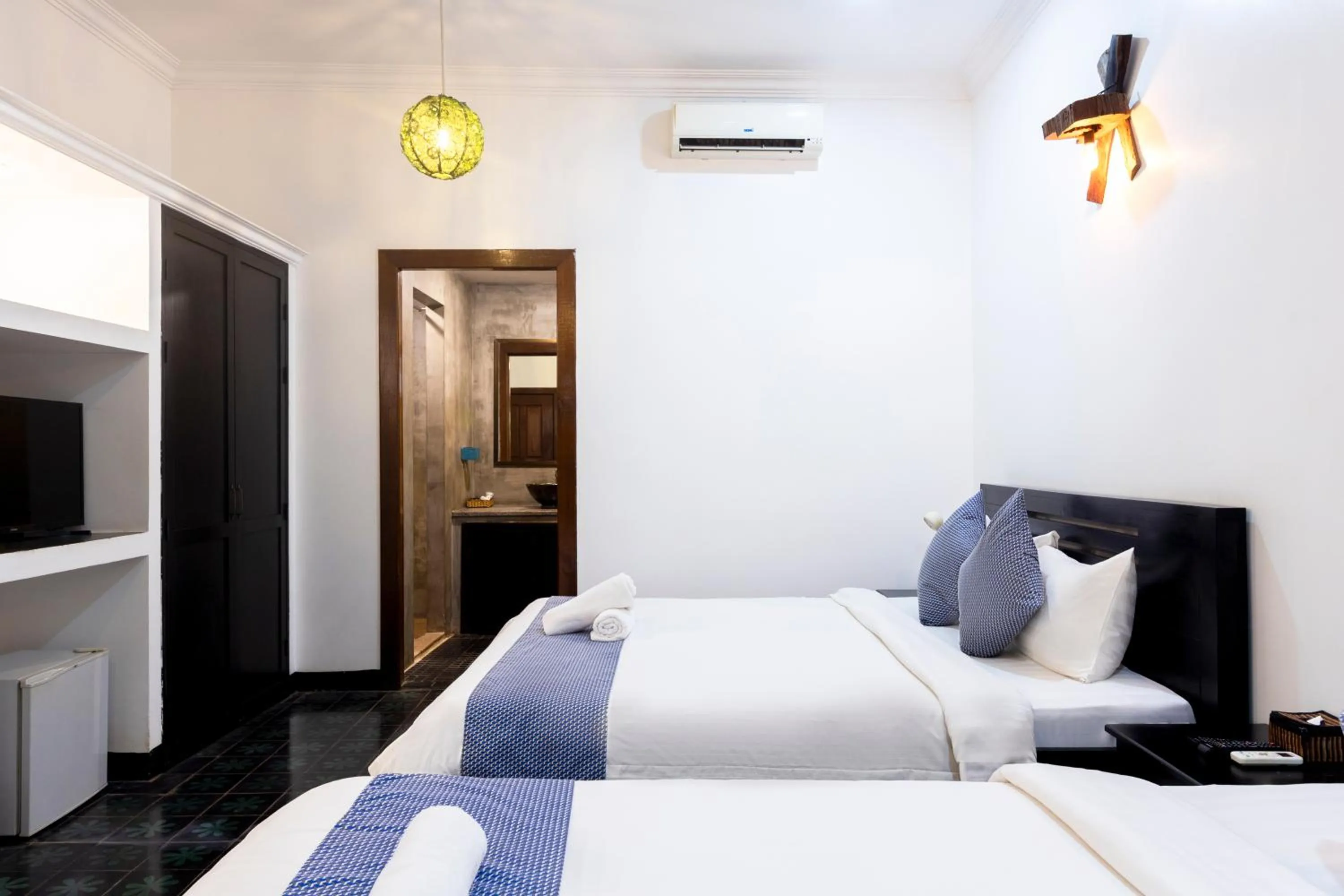 TV and multimedia, Bed in La Niche D'angkor Boutique Hotel