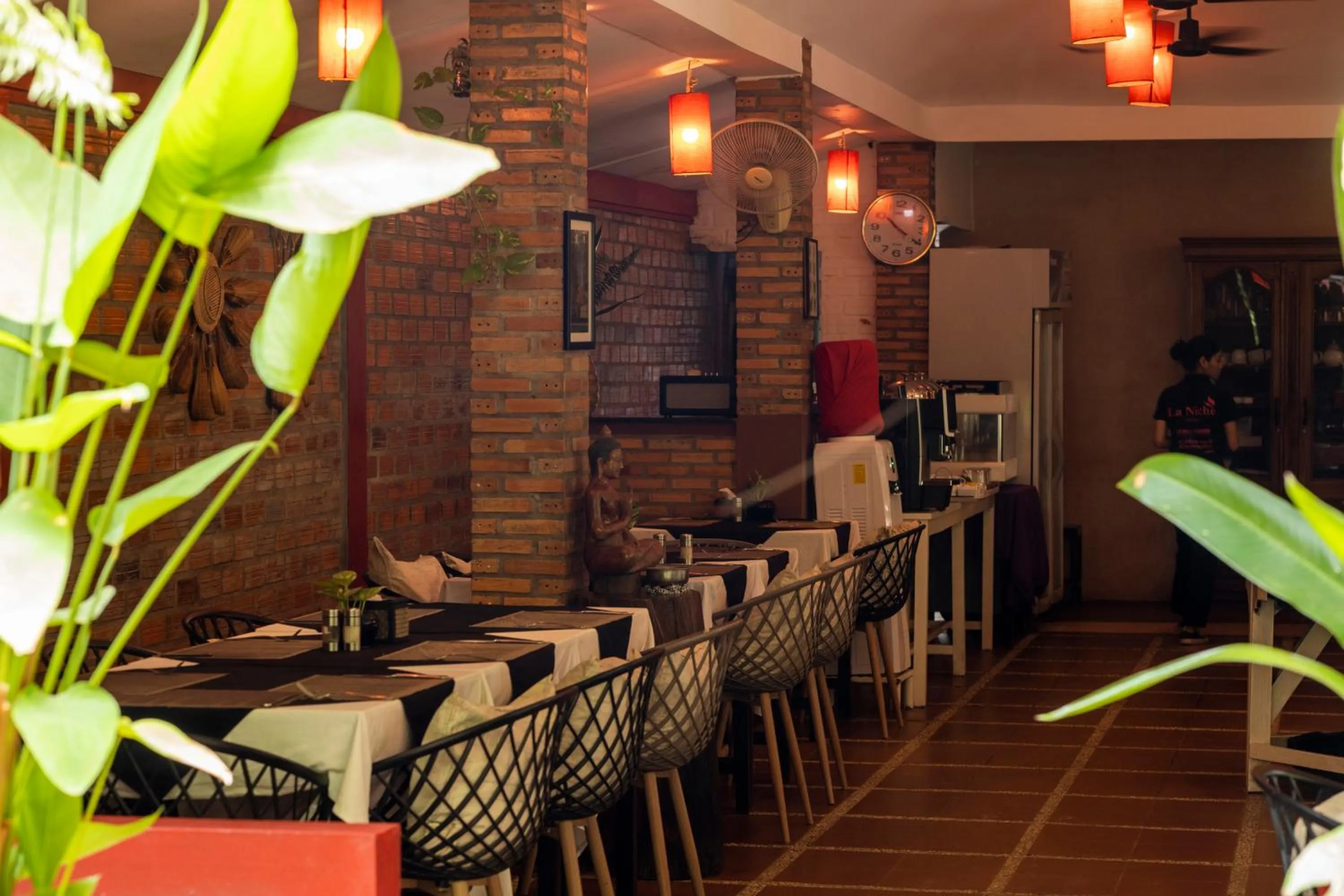 Restaurant/places to eat in La Niche D'angkor Boutique Hotel