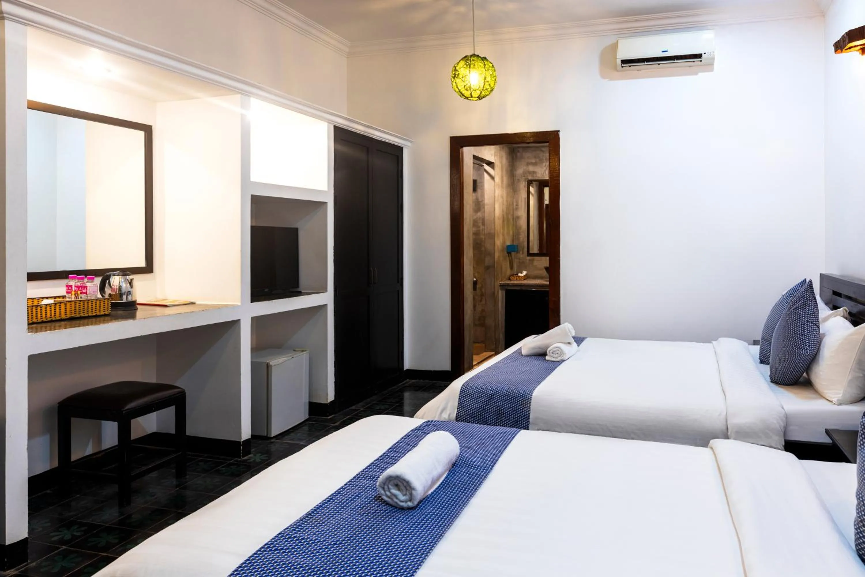 Bedroom, Bed in La Niche D'angkor Boutique Hotel