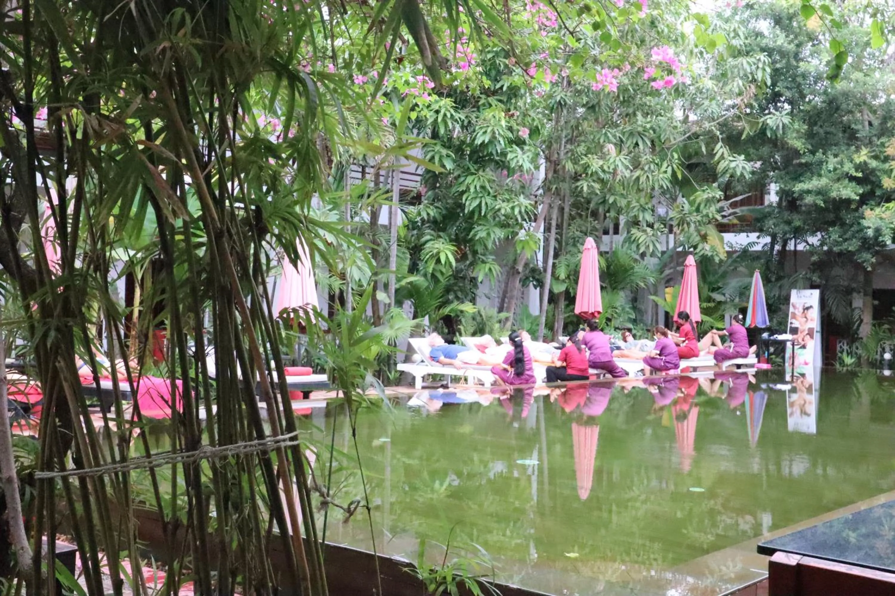Swimming pool in La Niche D'angkor Boutique Hotel