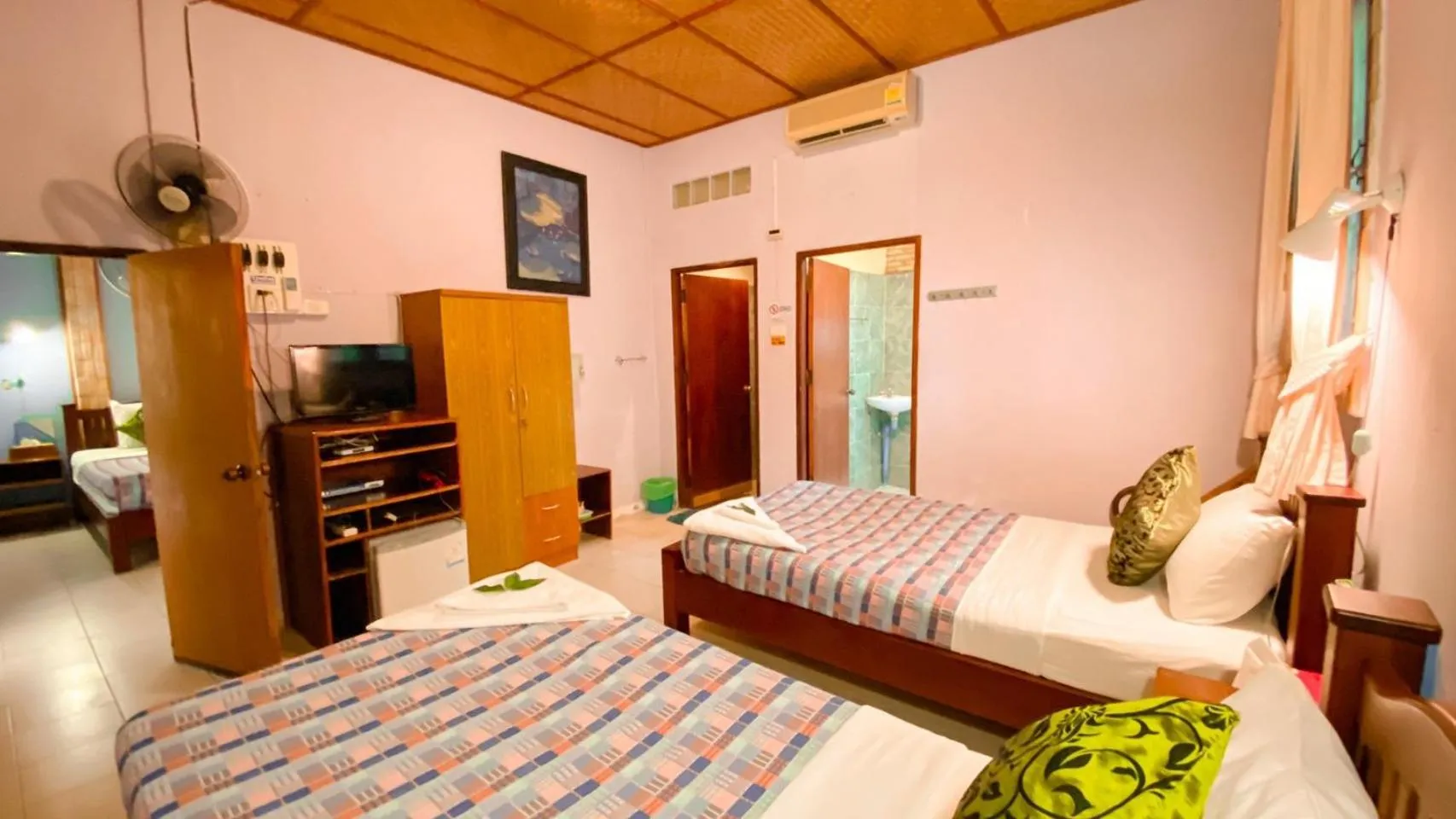 Bed in Faasai Resort & Spa