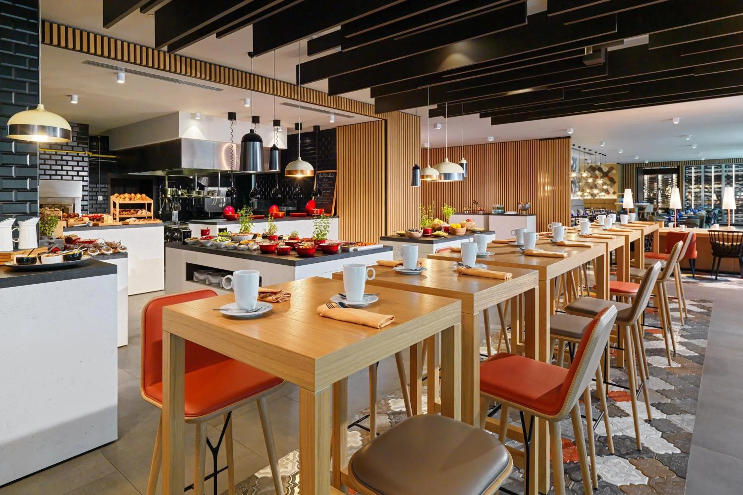 Breakfast in Sheraton Grand Tbilisi Metechi Palace