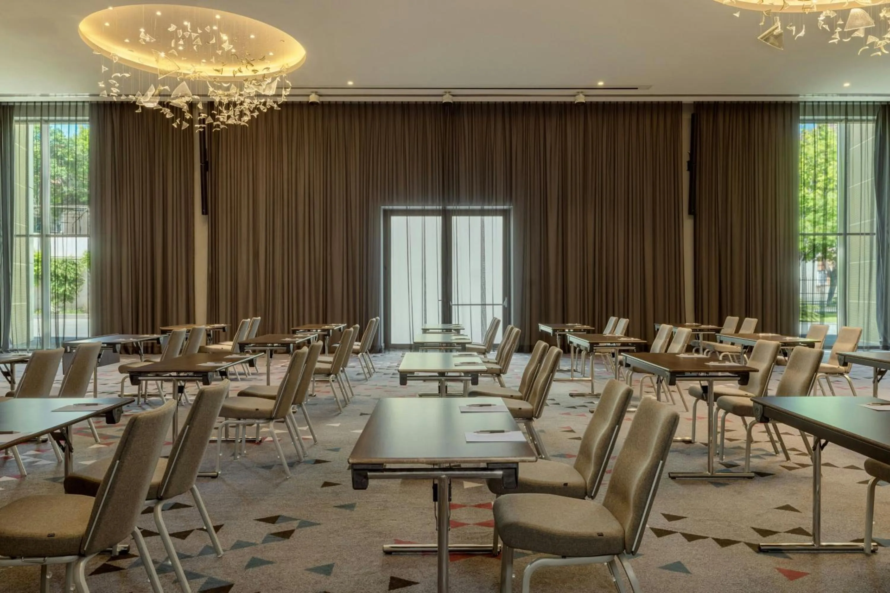 Meeting/conference room in Sheraton Grand Tbilisi Metechi Palace