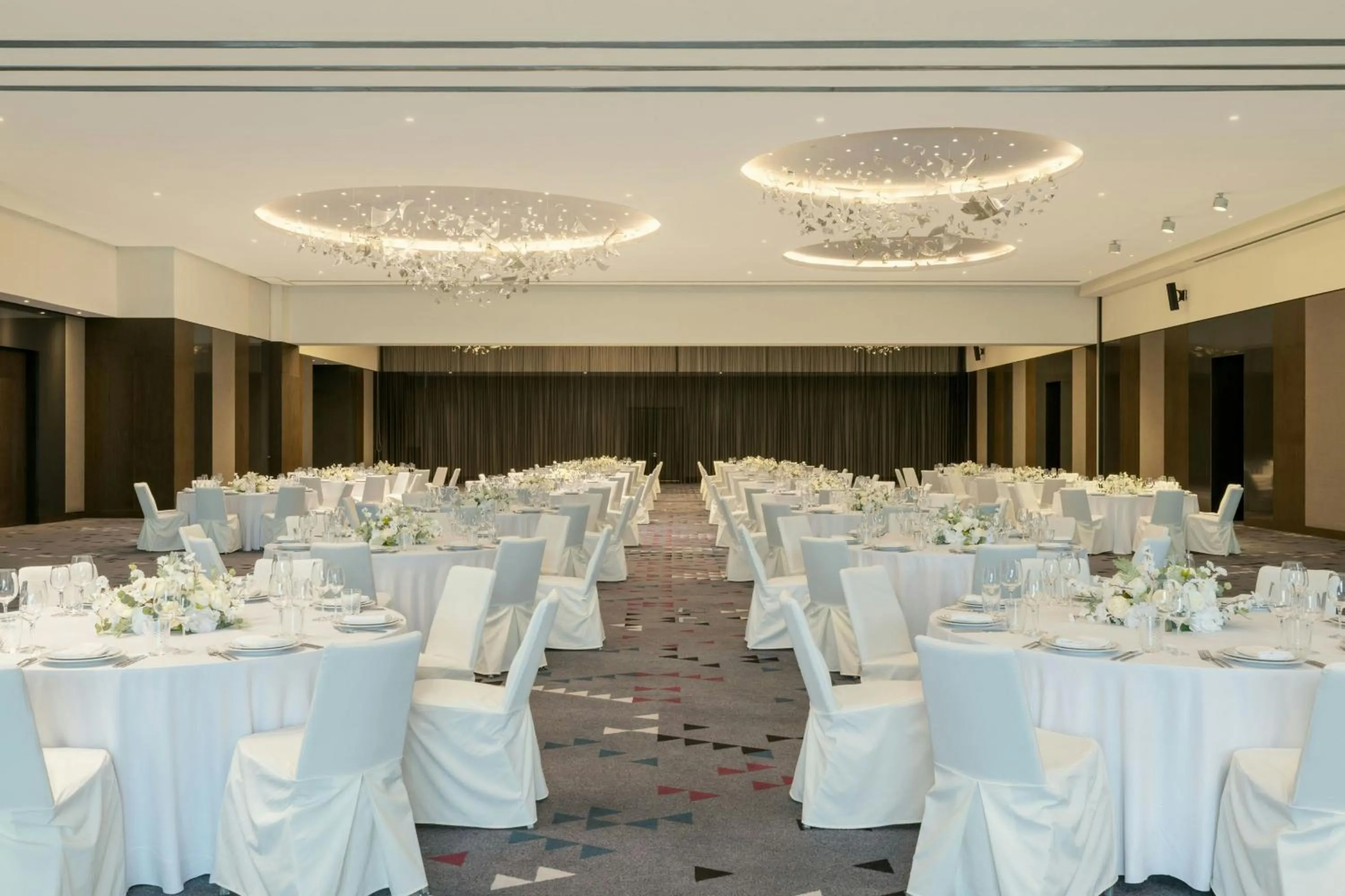 Meeting/conference room in Sheraton Grand Tbilisi Metechi Palace