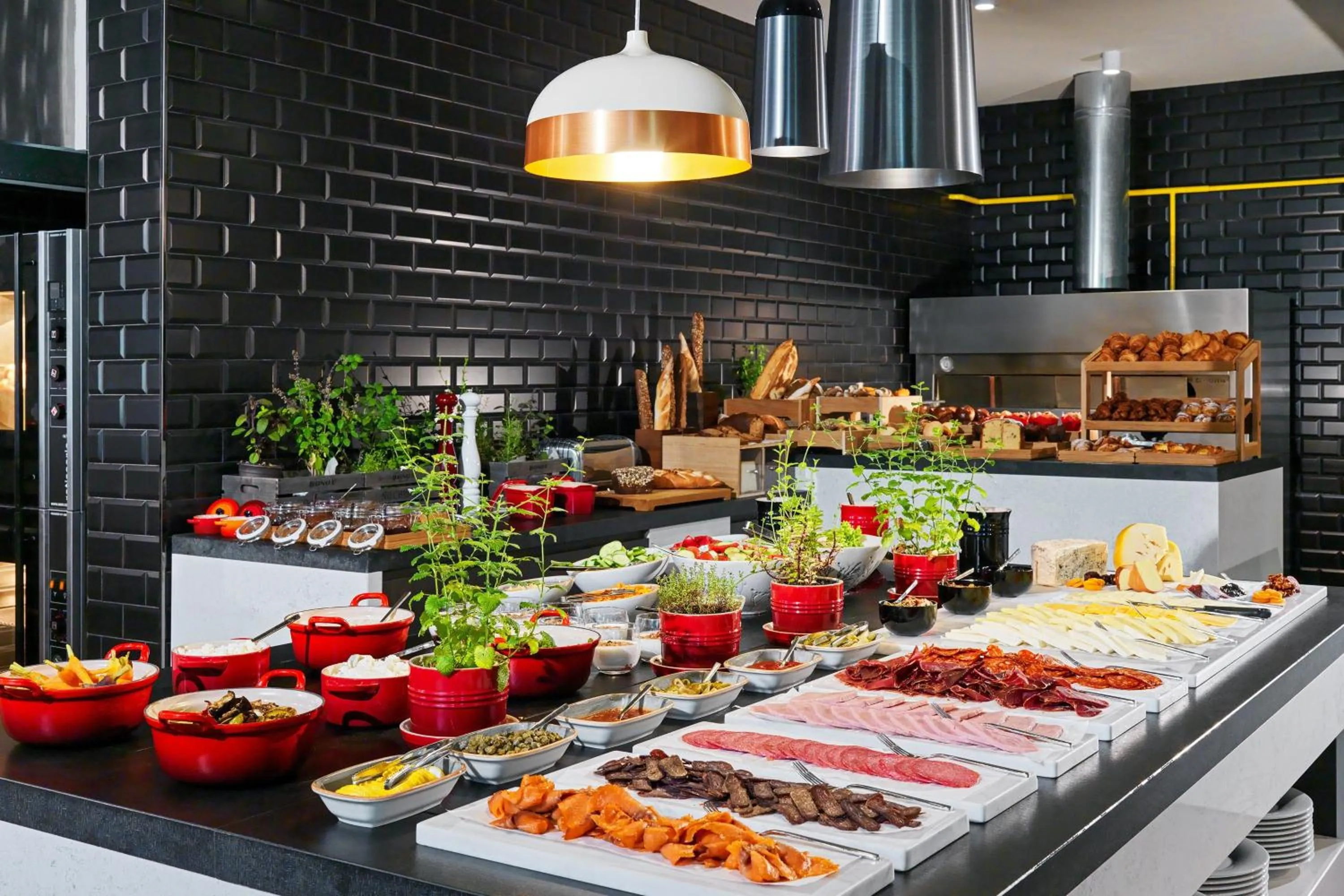 Breakfast in Sheraton Grand Tbilisi Metechi Palace