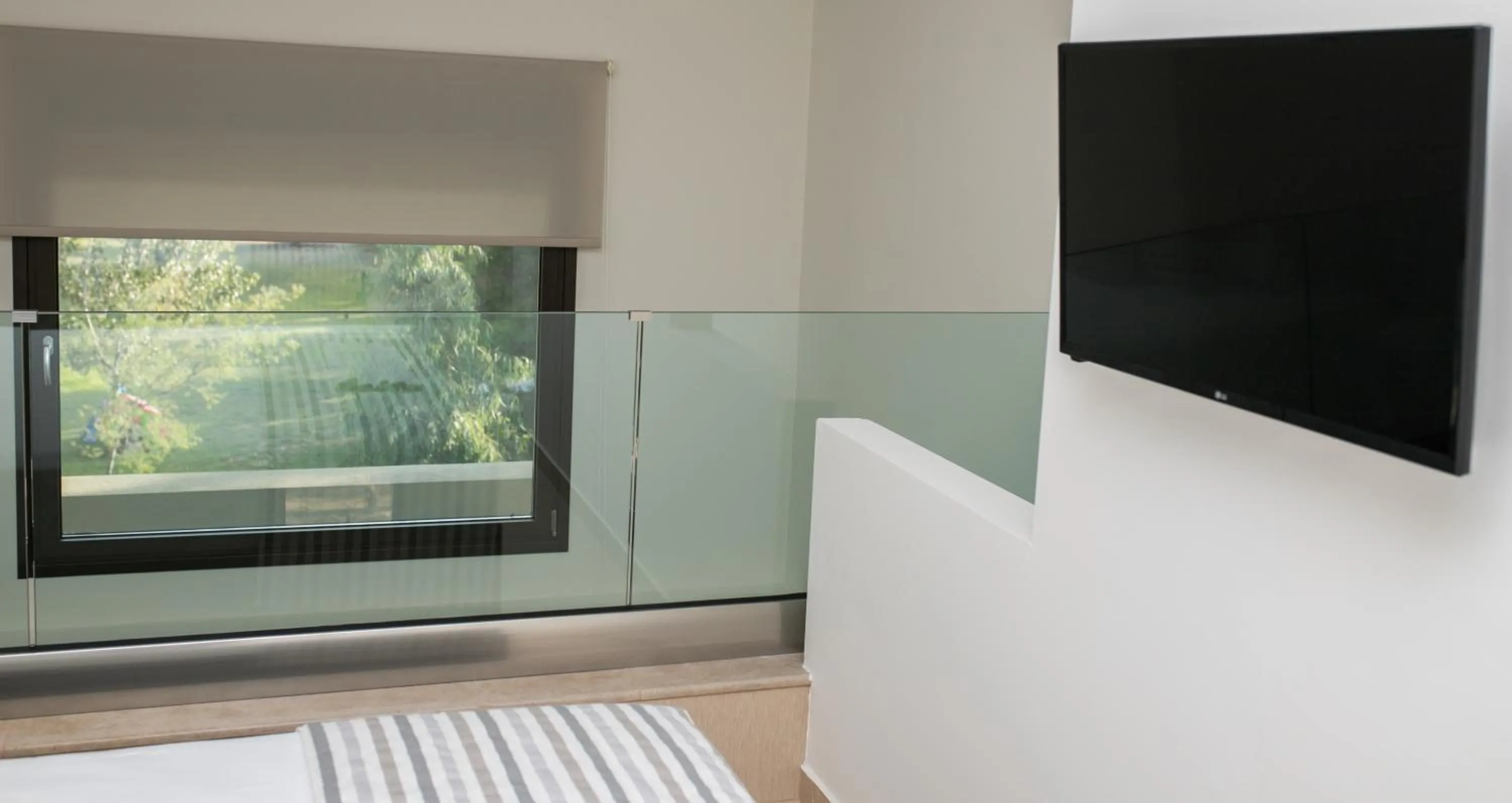 TV and multimedia in Gmare