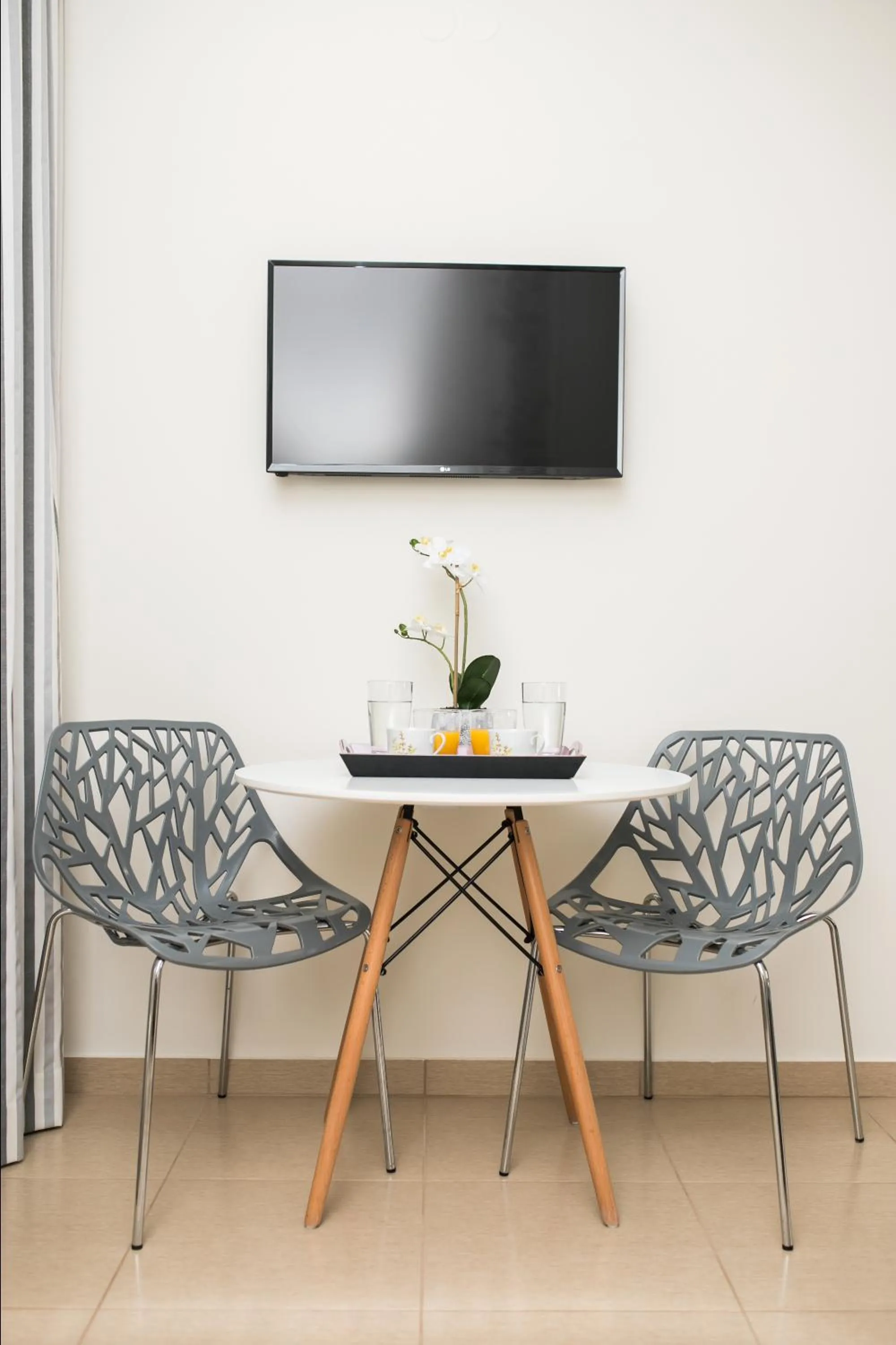 Seating area in Gmare