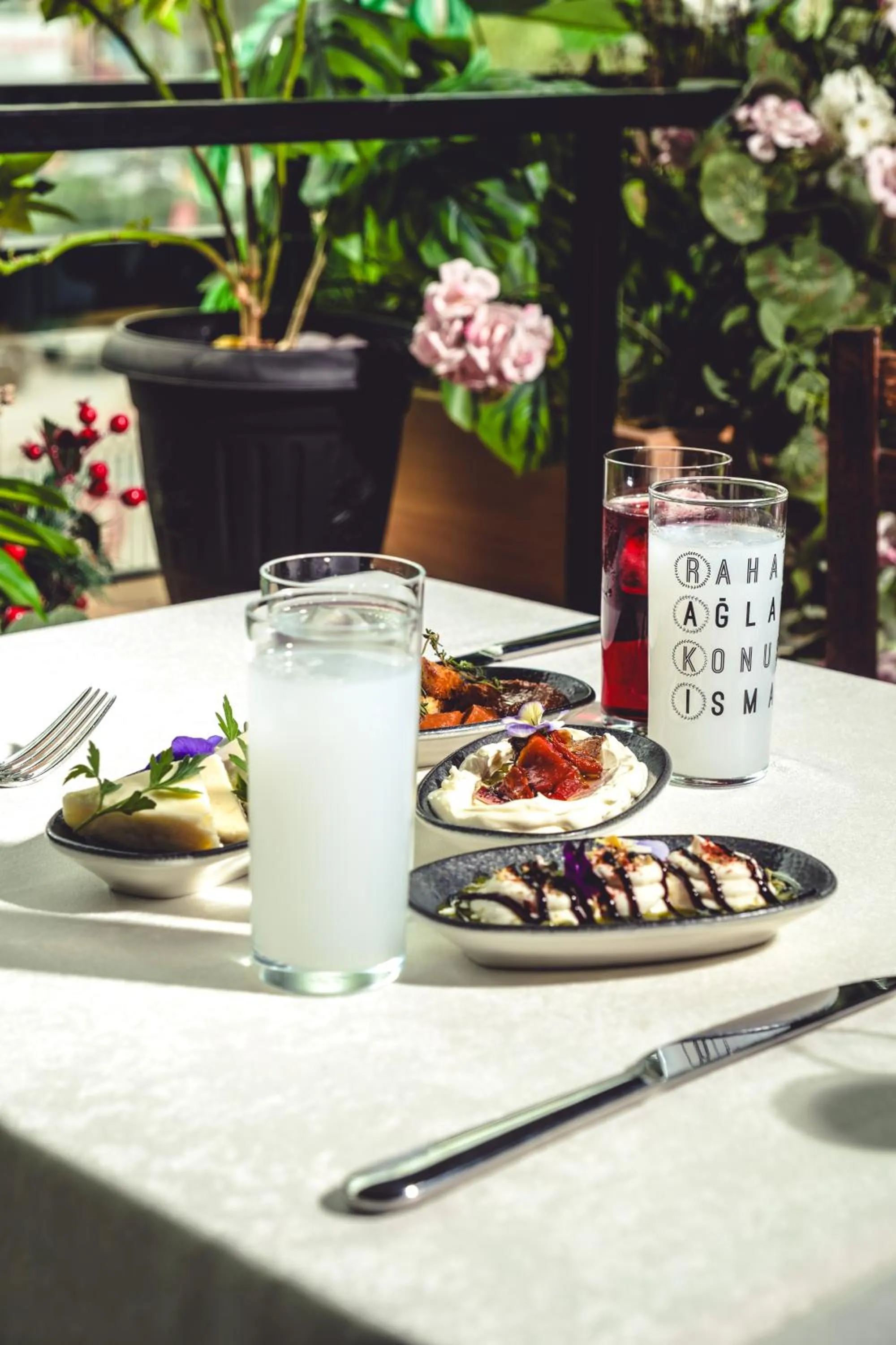 Food and drinks in Grand Makel Hotel Topkapi