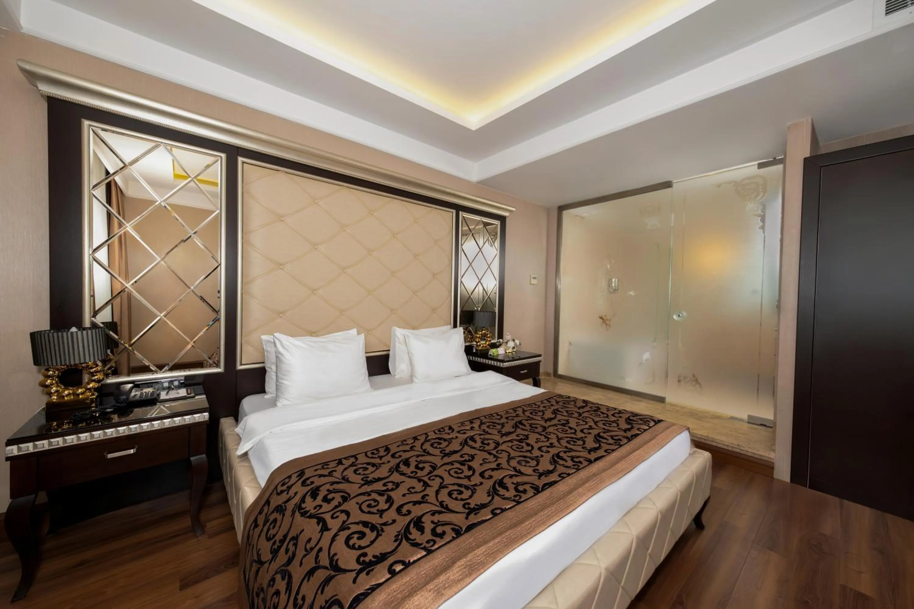 Bedroom, Bed in Grand Makel Hotel Topkapi