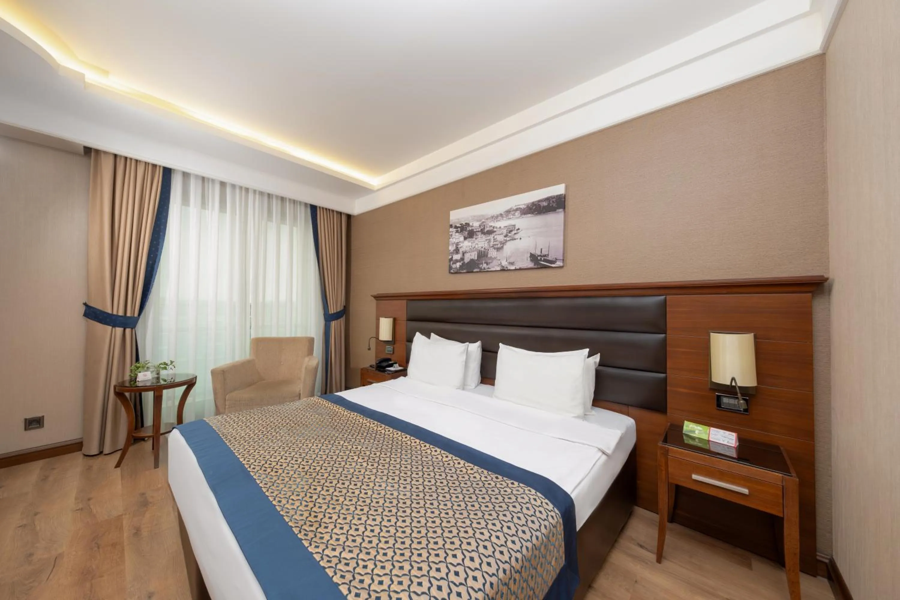 Bed in Grand Makel Hotel Topkapi