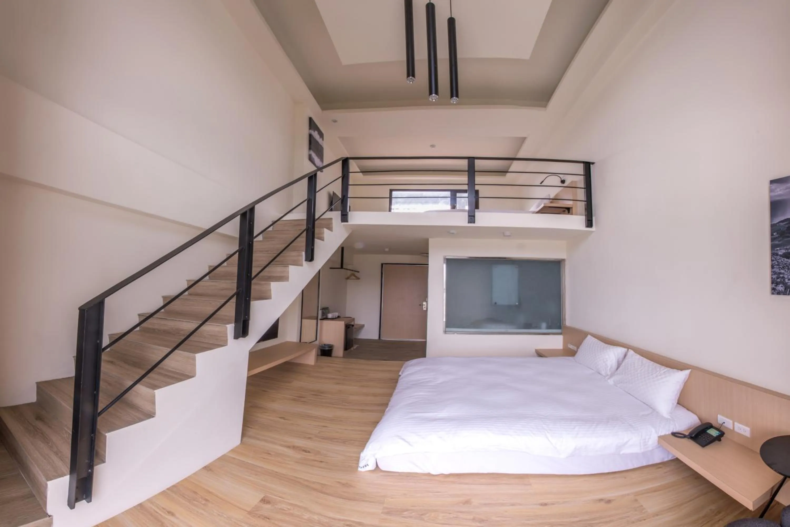 Photo of the whole room, Bed in KET Hotel