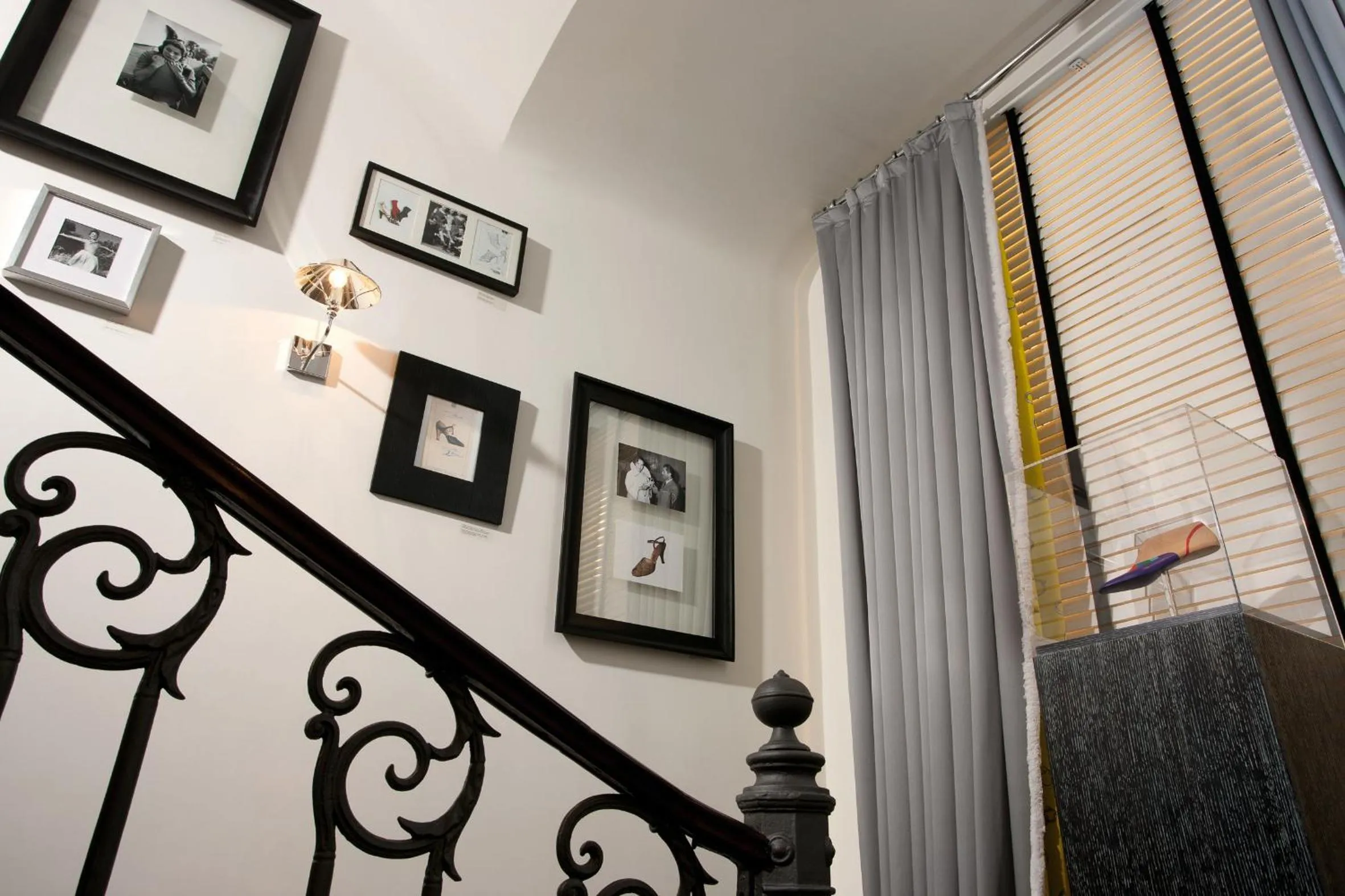 Decorative detail in Portrait Roma - Lungarno Collection