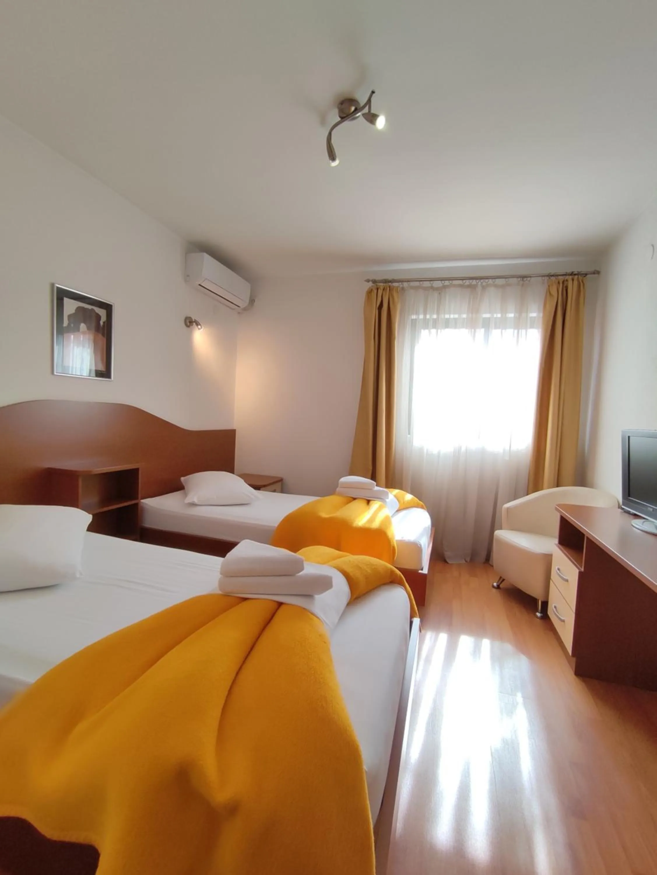 Bedroom, Bed in Hotel Prvan