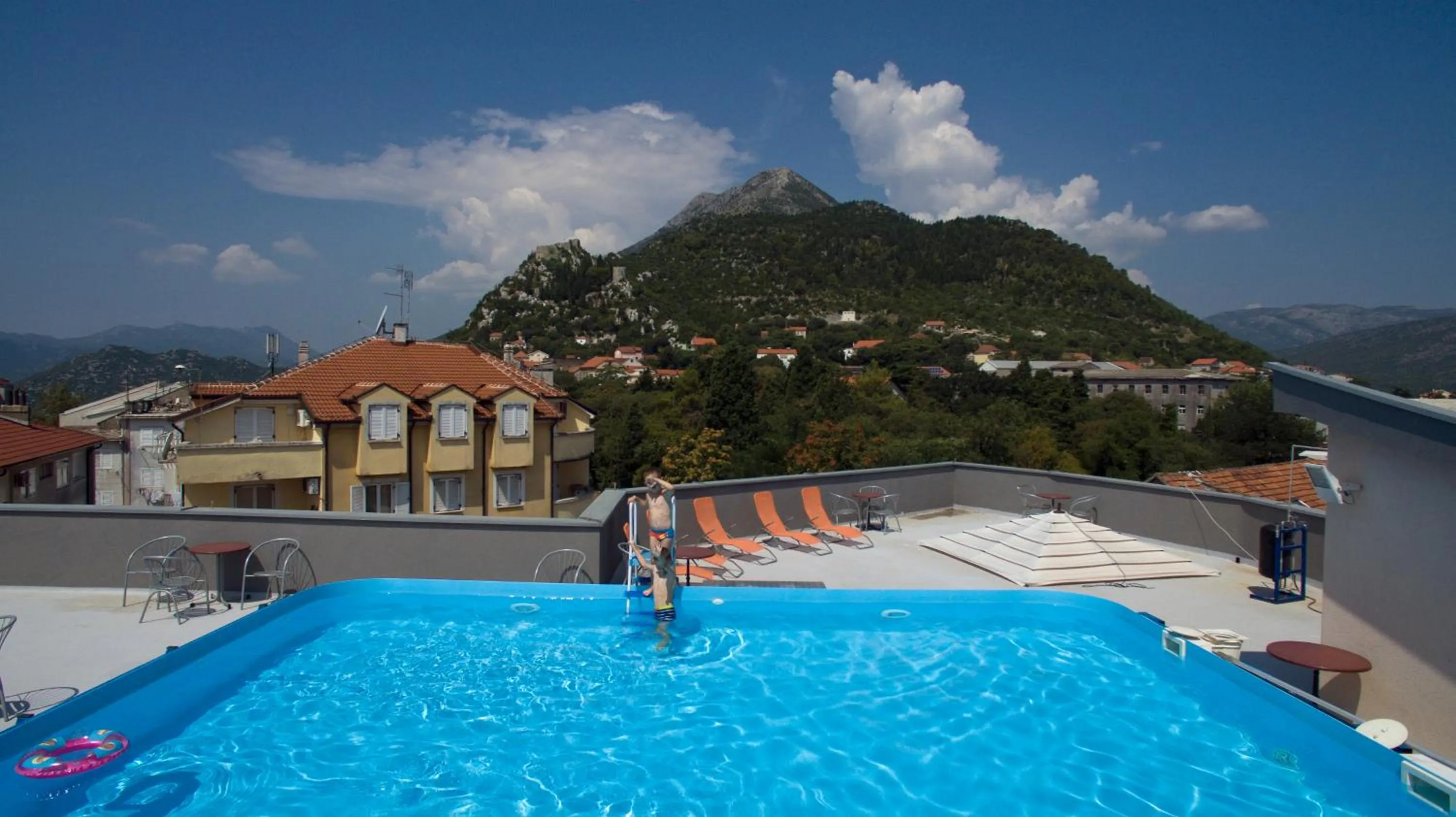 Pool view in Hotel Prvan