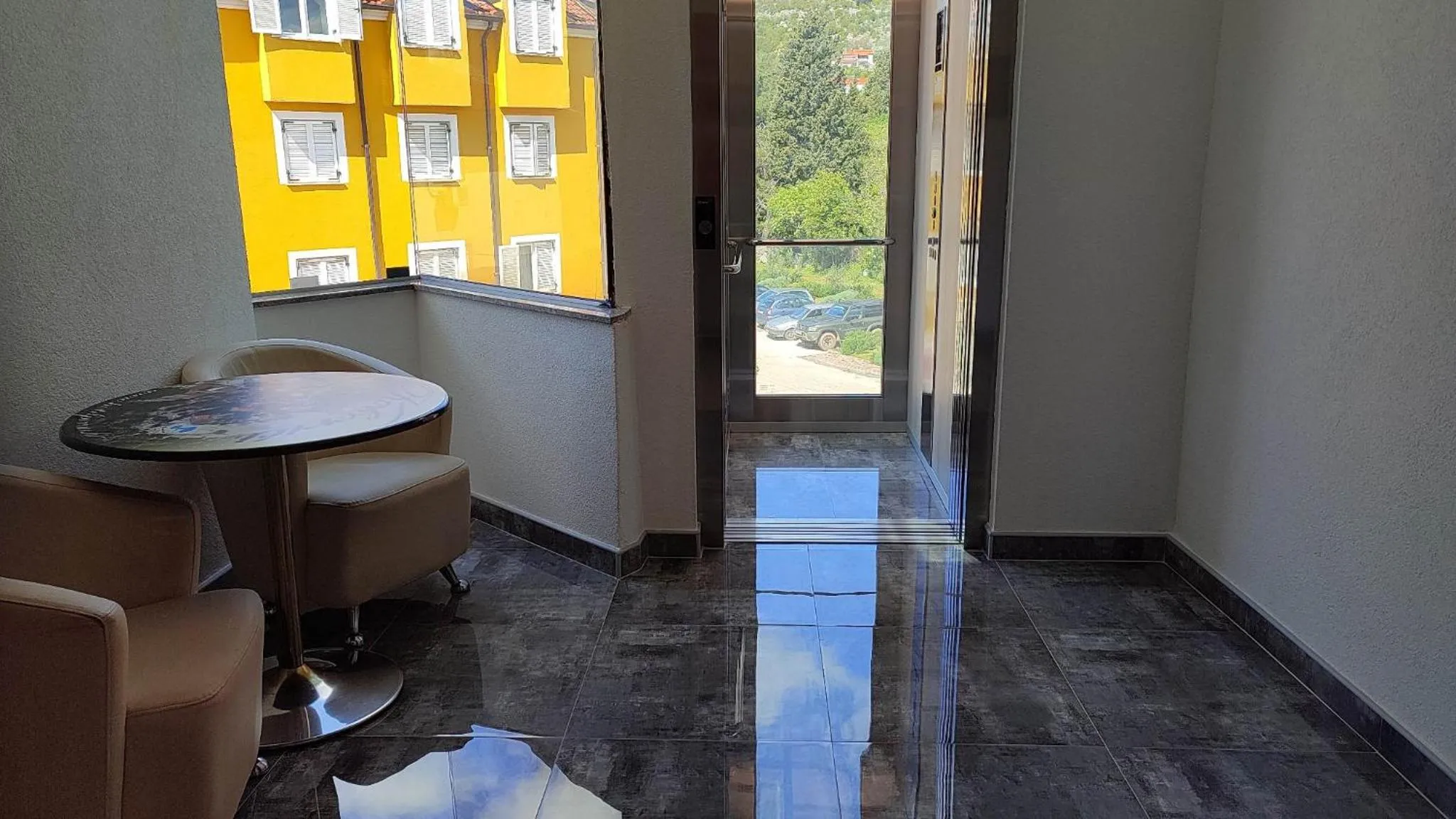 elevator in Hotel Prvan