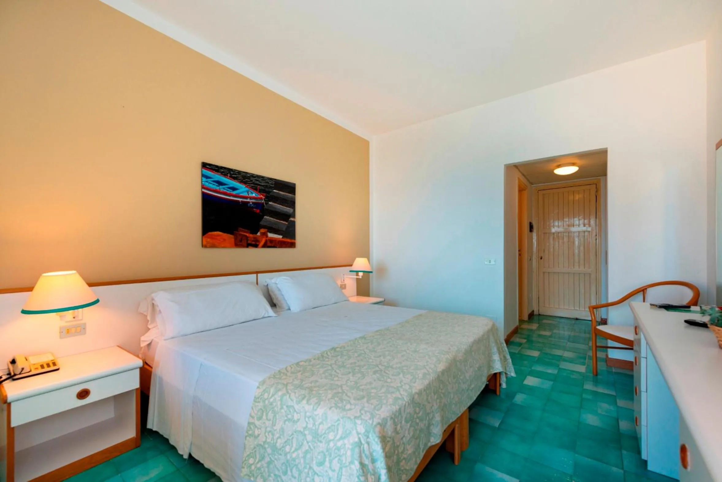 Bedroom, Bed in Hotel Torre Normanna