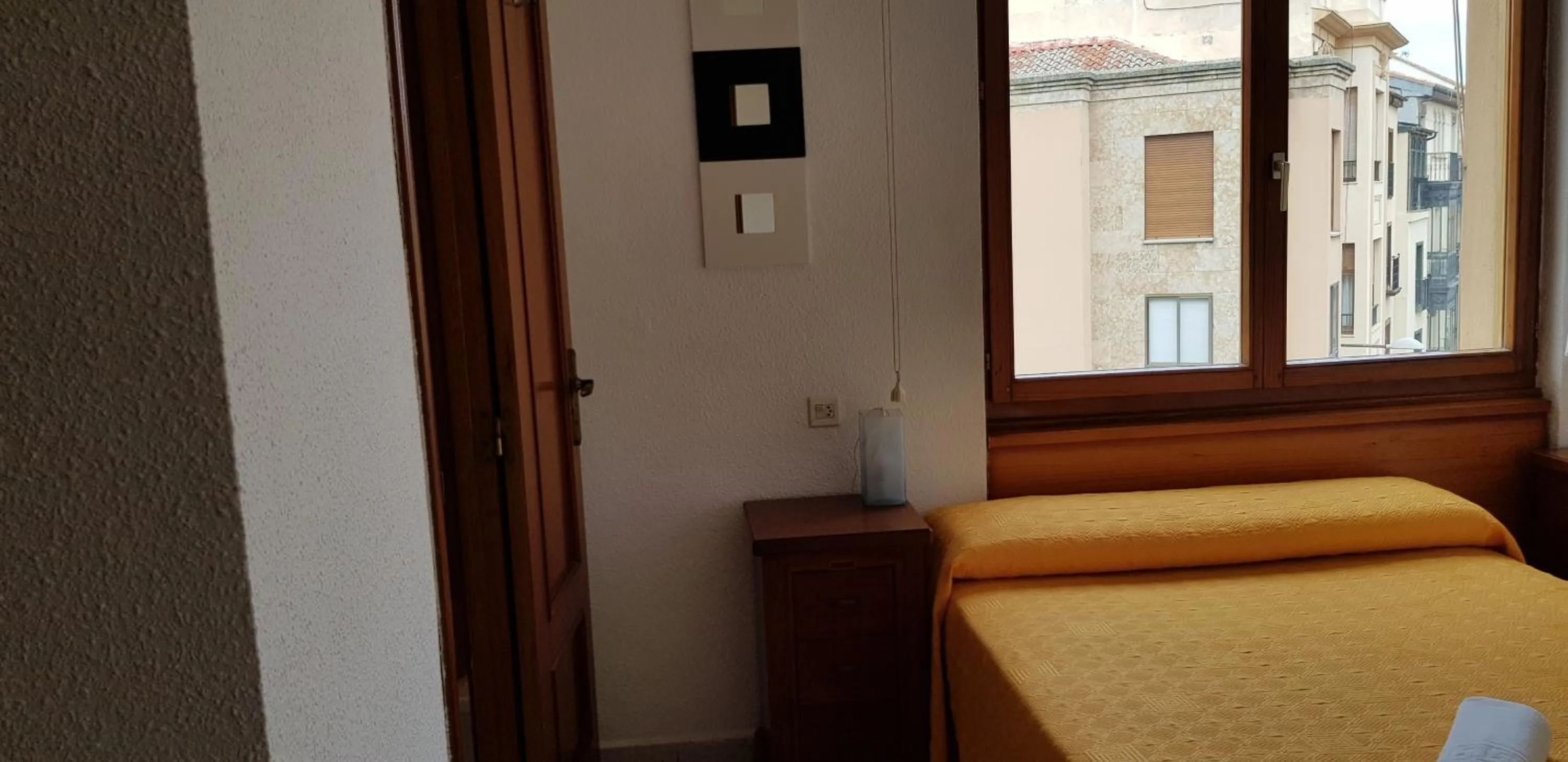Bed in Pension Salamanca
