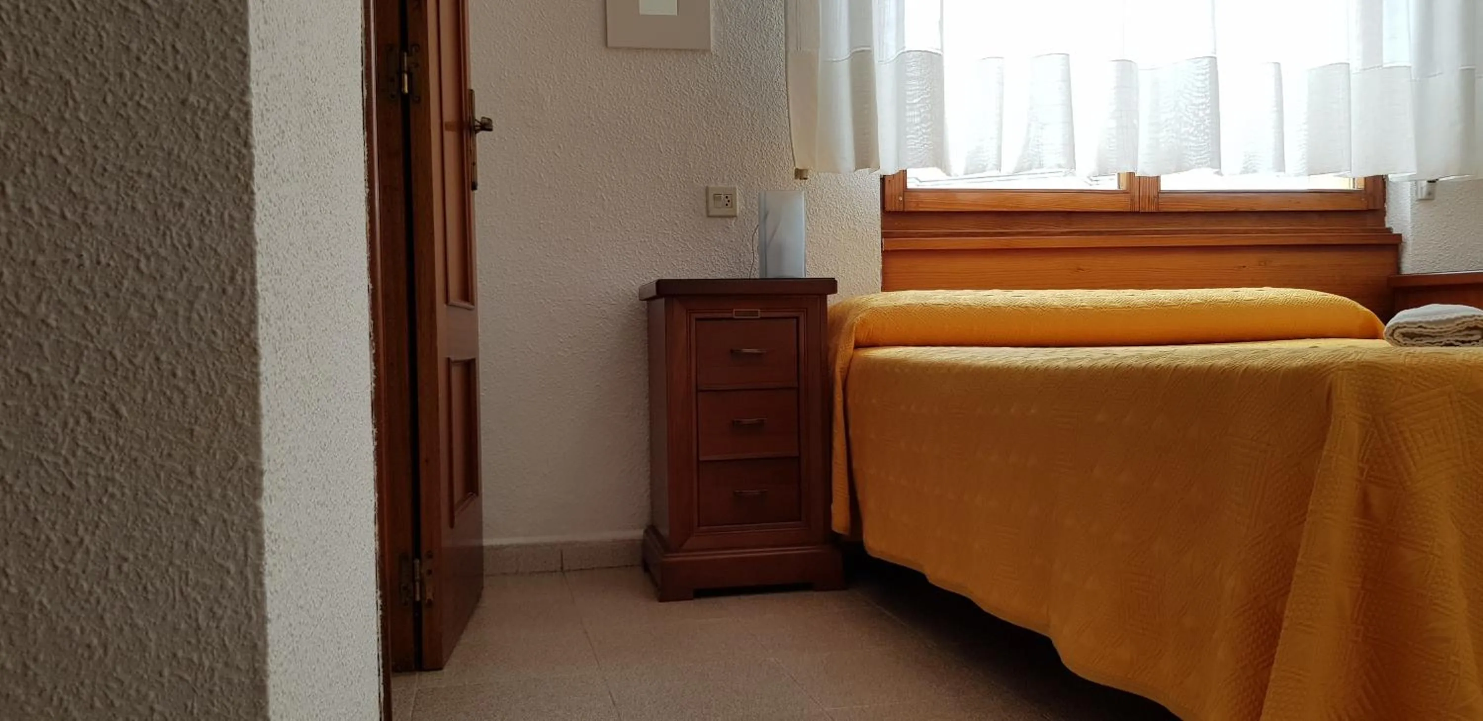 Bed in Pension Salamanca