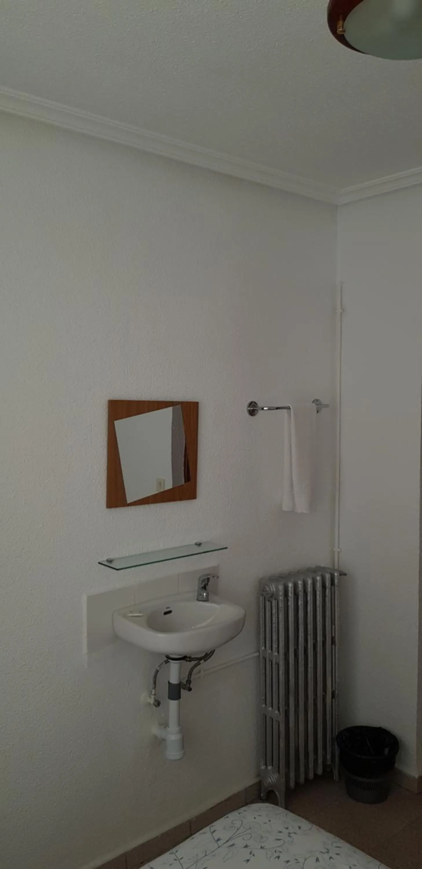 Bedroom in Pension Salamanca