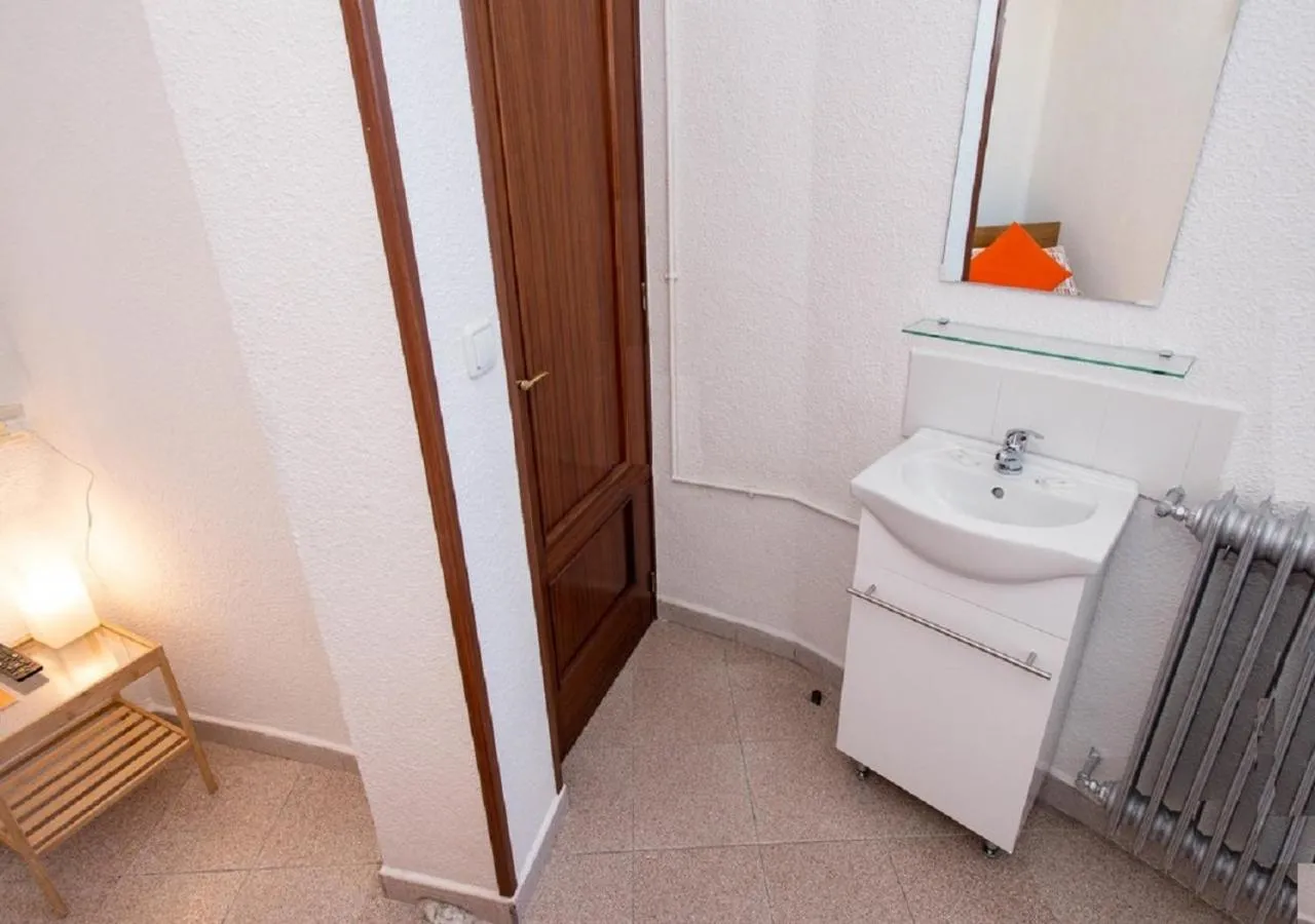 Bedroom in Pension Salamanca