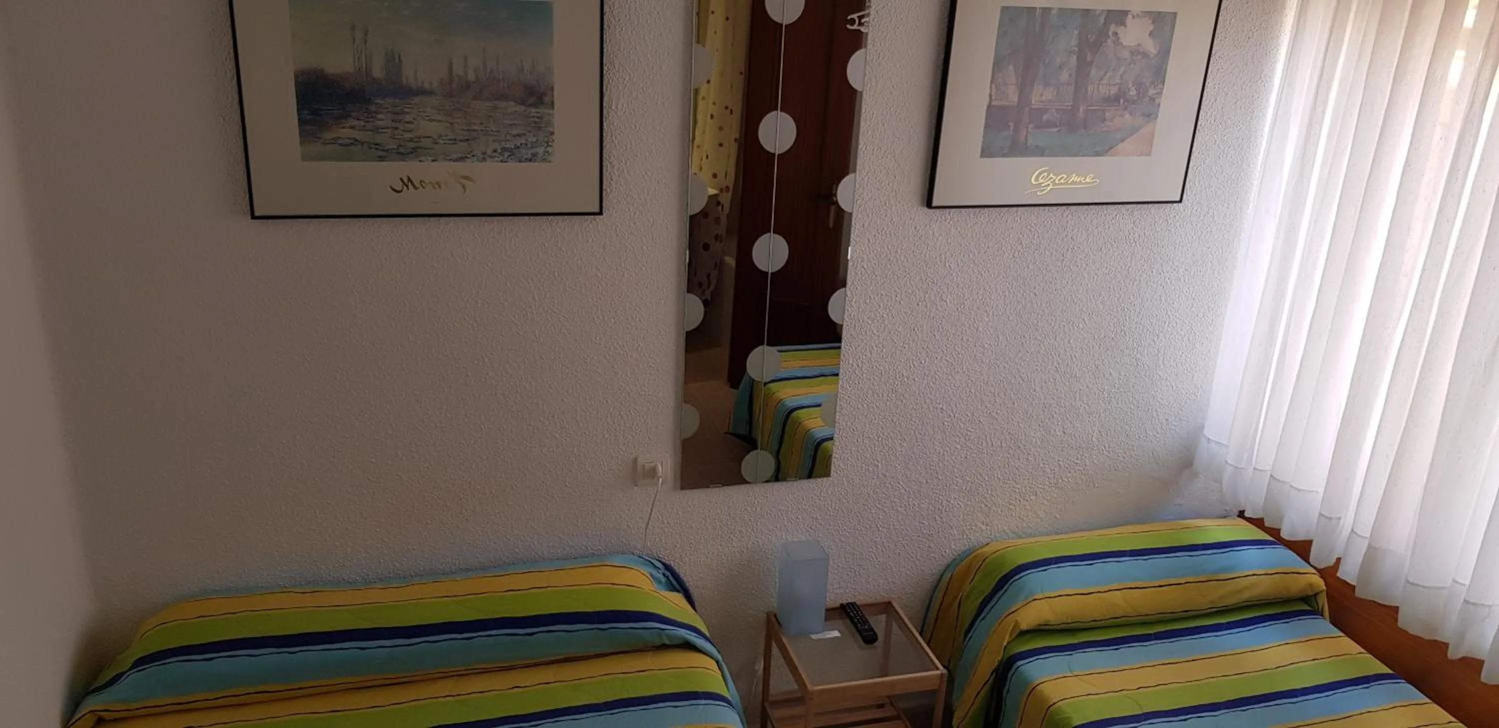Bed in Pension Salamanca