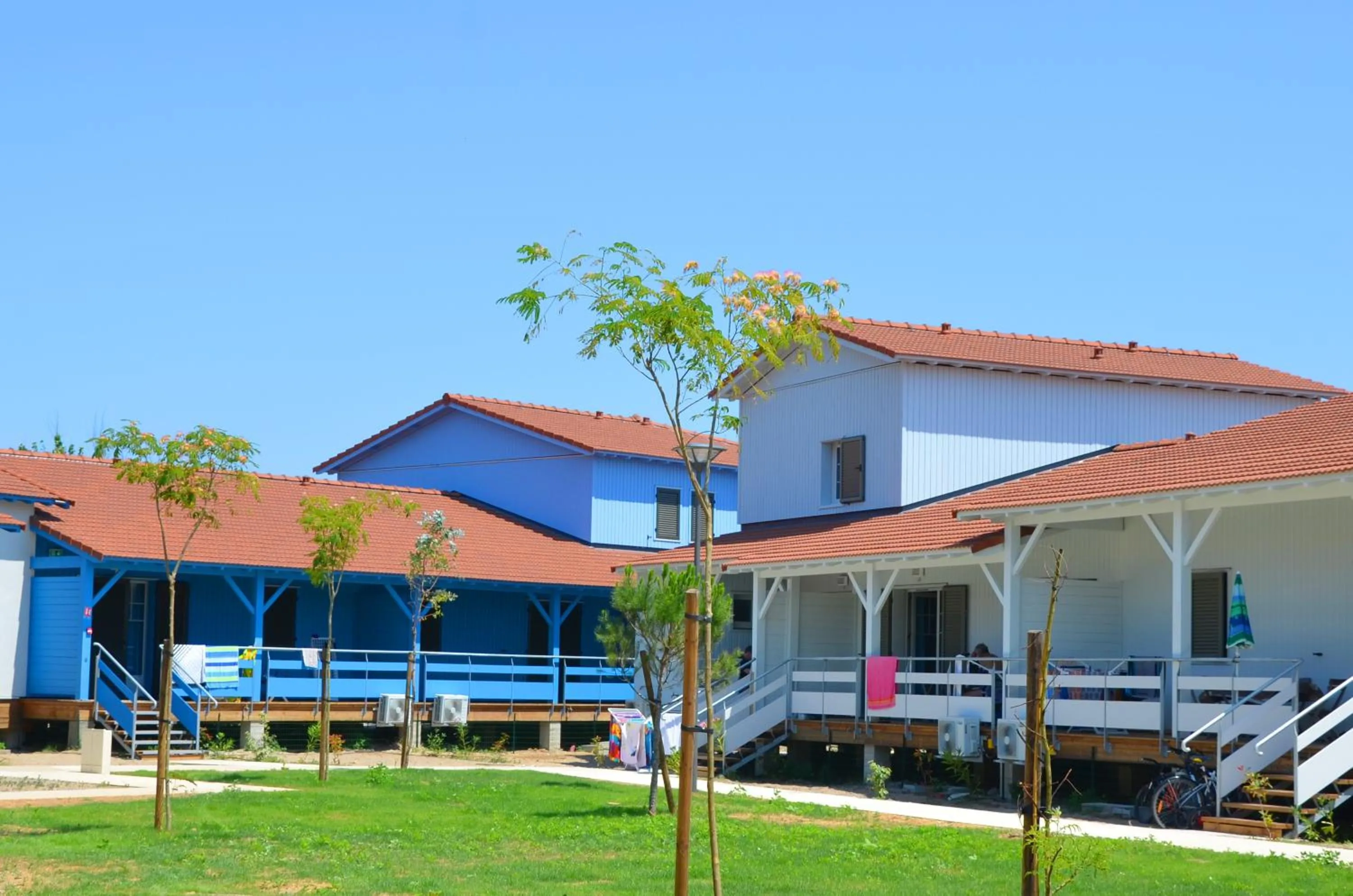 Facade/entrance in Lagrange Grand Bleu Vacances – Résidence La Grenadine