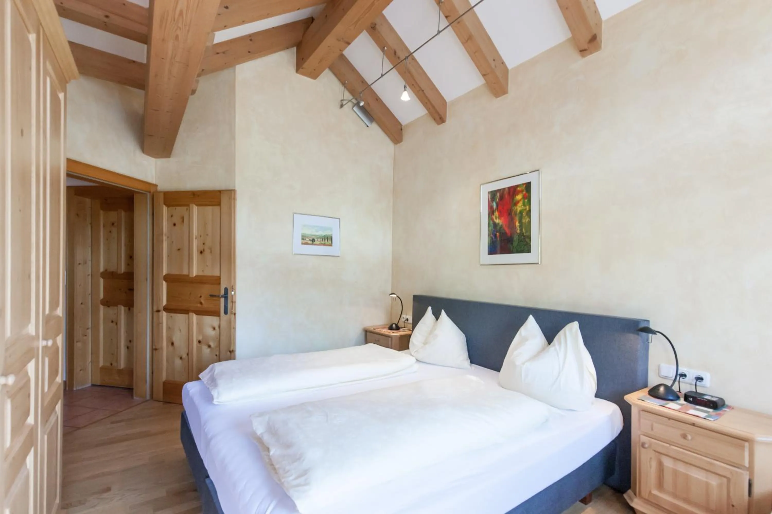 Bedroom, Bed in Noichl’s Hotel Garni