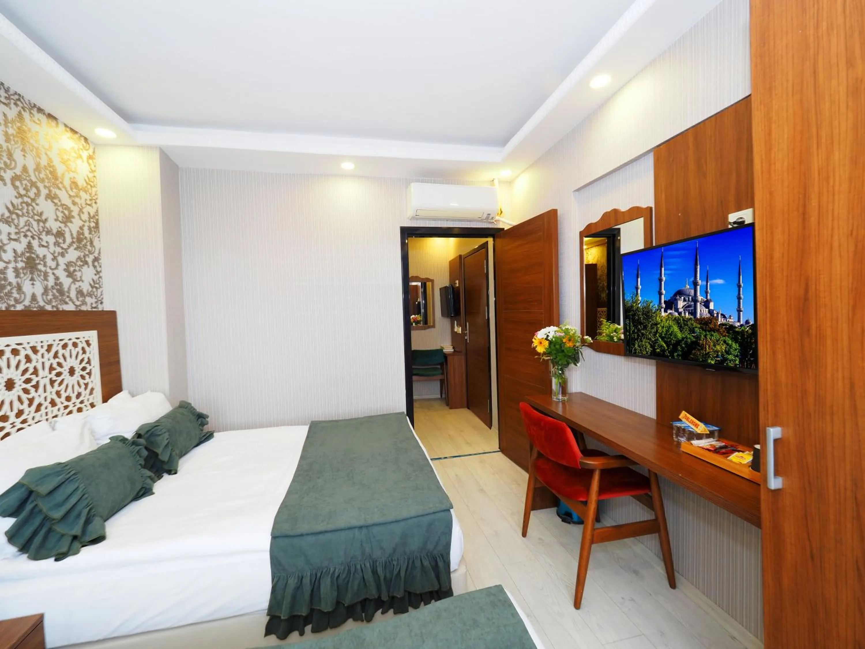 Bed in Grand Best Nobel Hotel 2 İstanbul