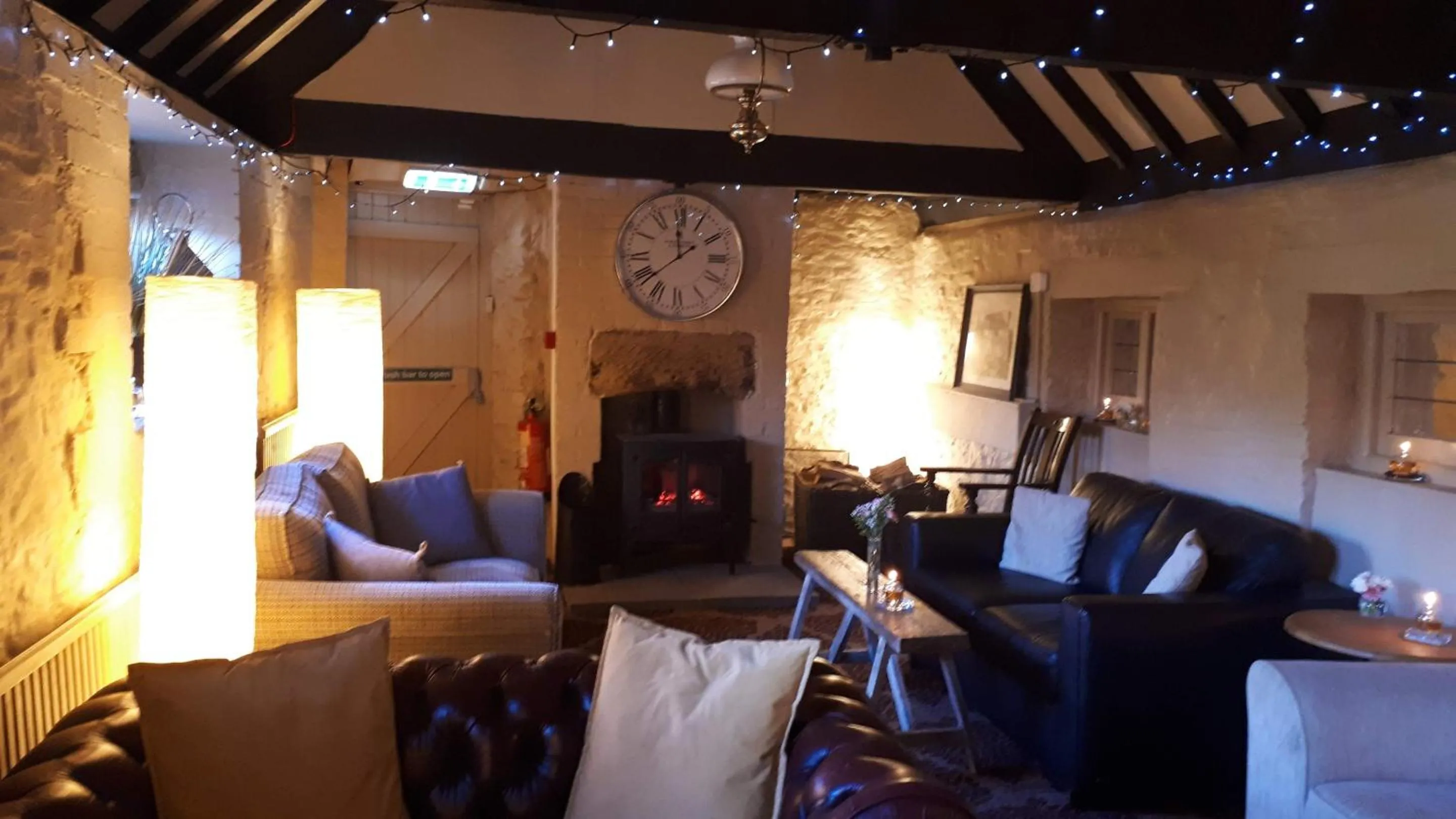 Living room in The Helyar Arms