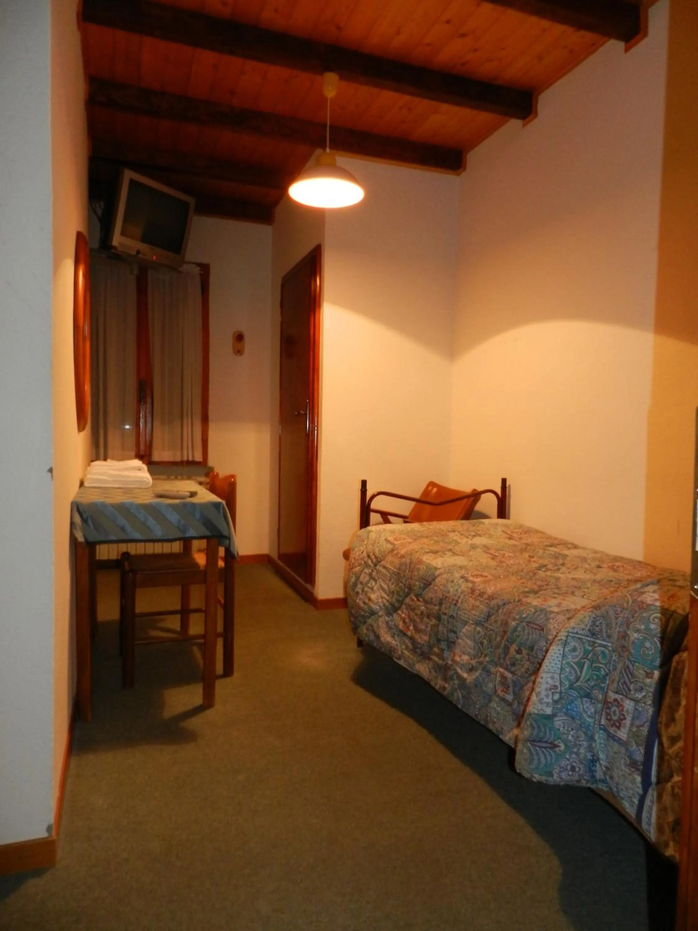 Bedroom in Albergo Ristorante Villa Svizzera