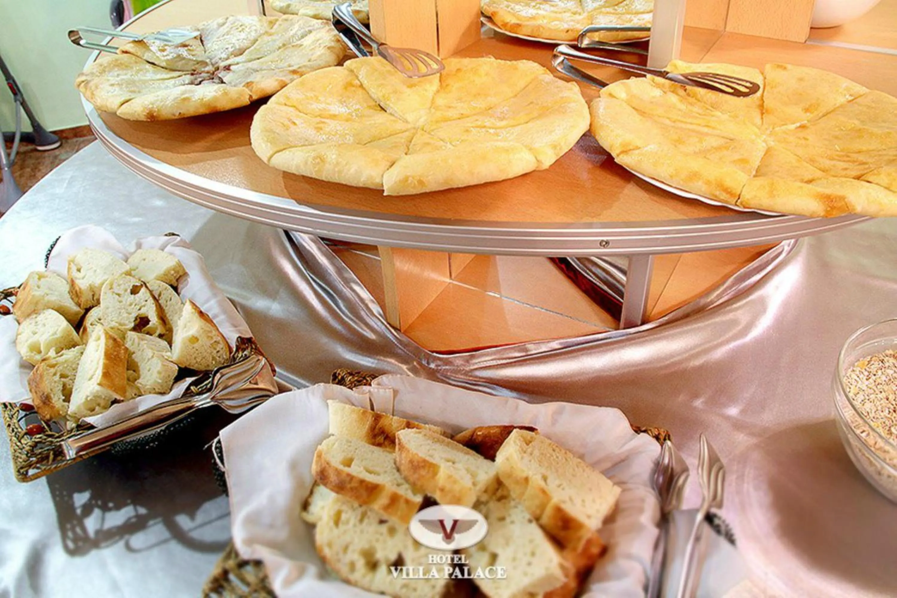 Breakfast in Hotel Villa Palace