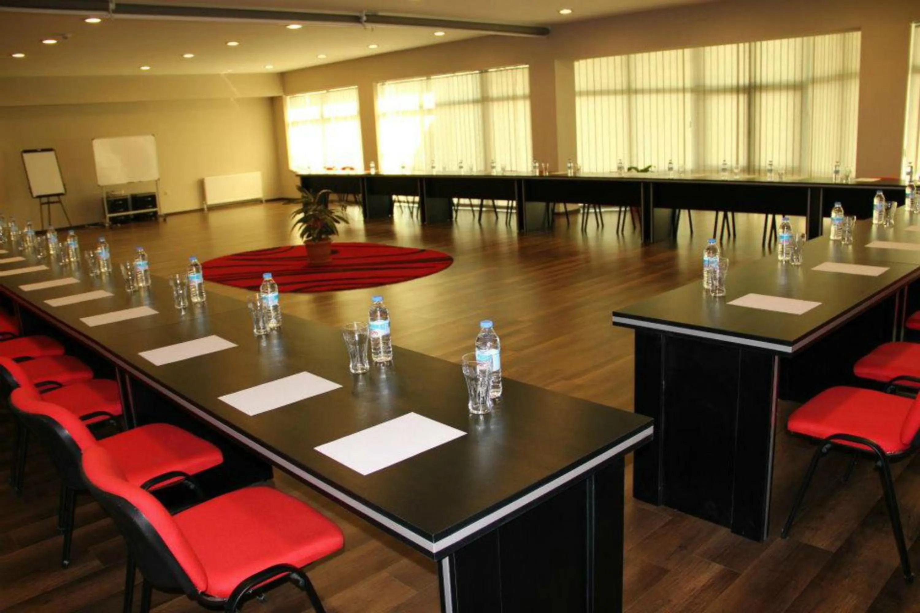 Property building in Hotel Villa Palace