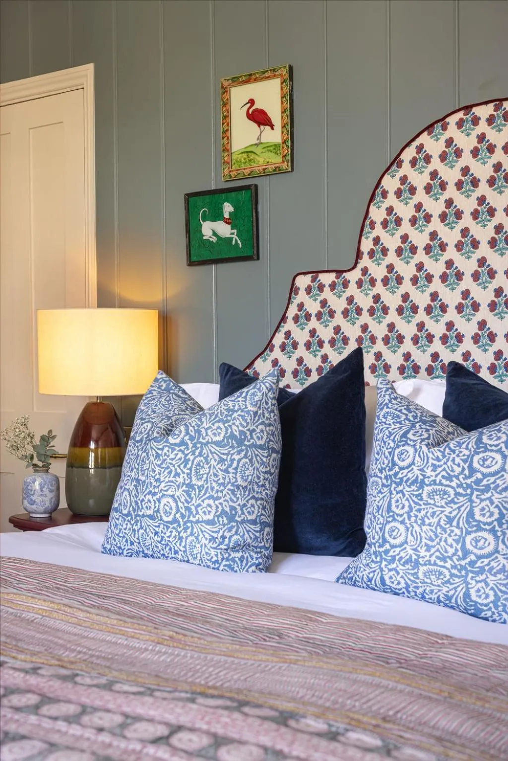 Bed in The Sheep on Sheep Street Hotel