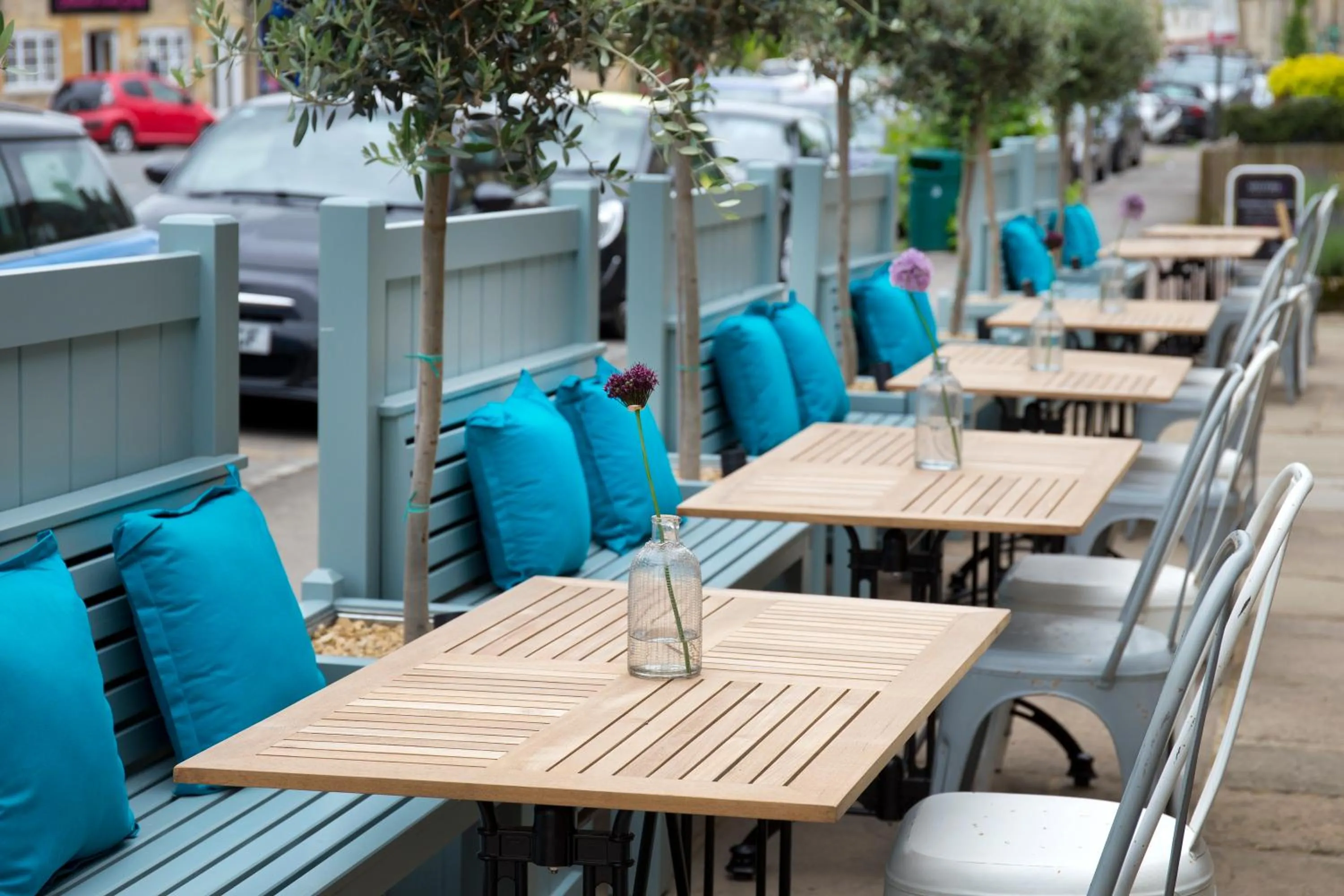 Facade/entrance in The Sheep on Sheep Street Hotel