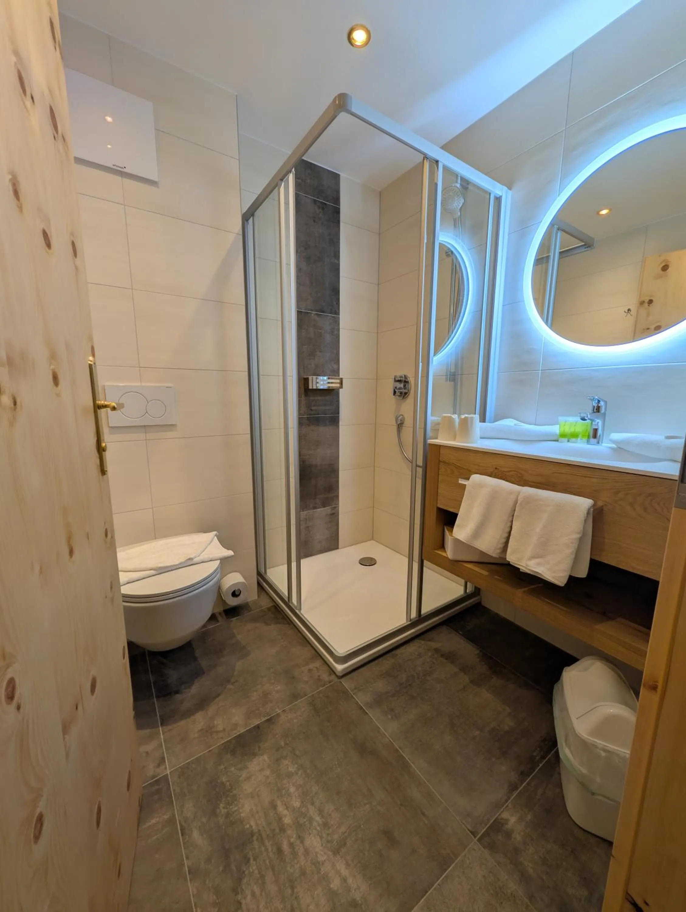 Bathroom in Hotel Krimmlerfälle