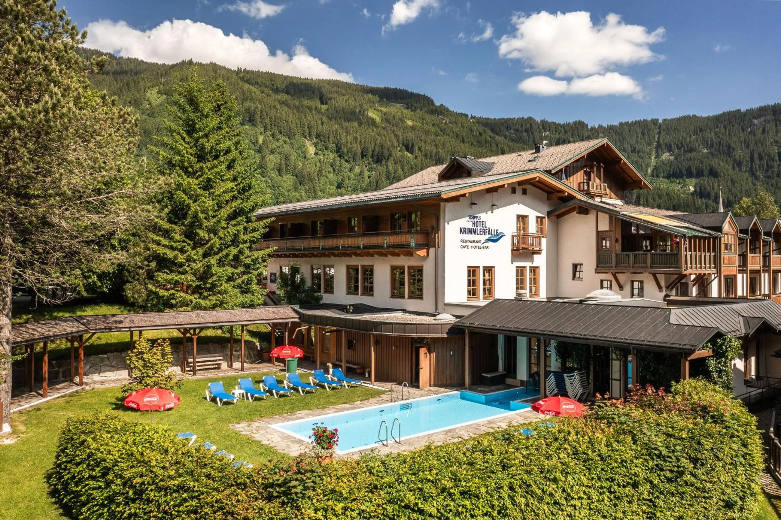 Property building in Hotel Krimmlerfälle