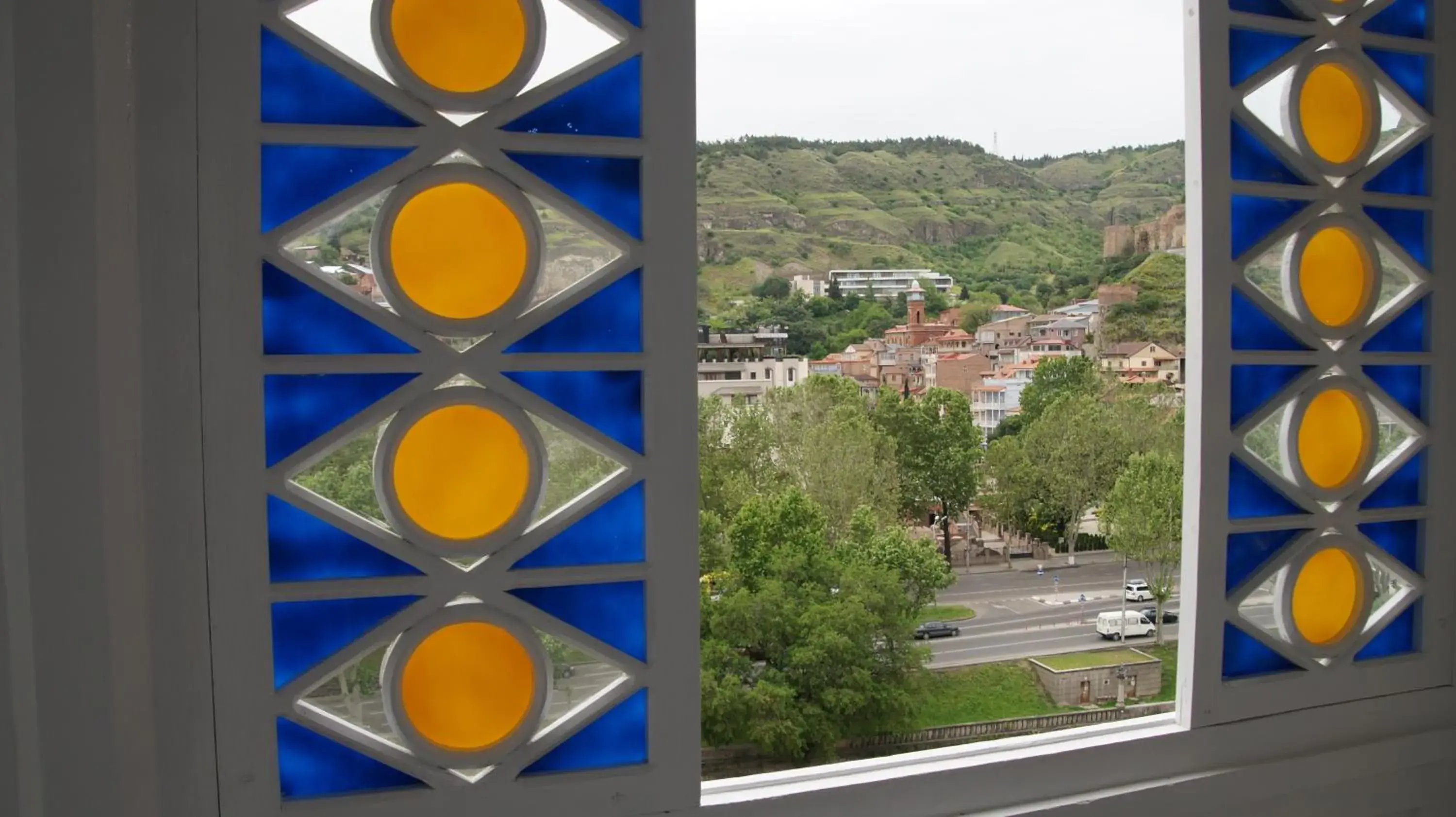 Standard Double Room with River View - single occupancy in Old Metekhi History Standard Double Room with River View - single occupancy in Old Metekhi History