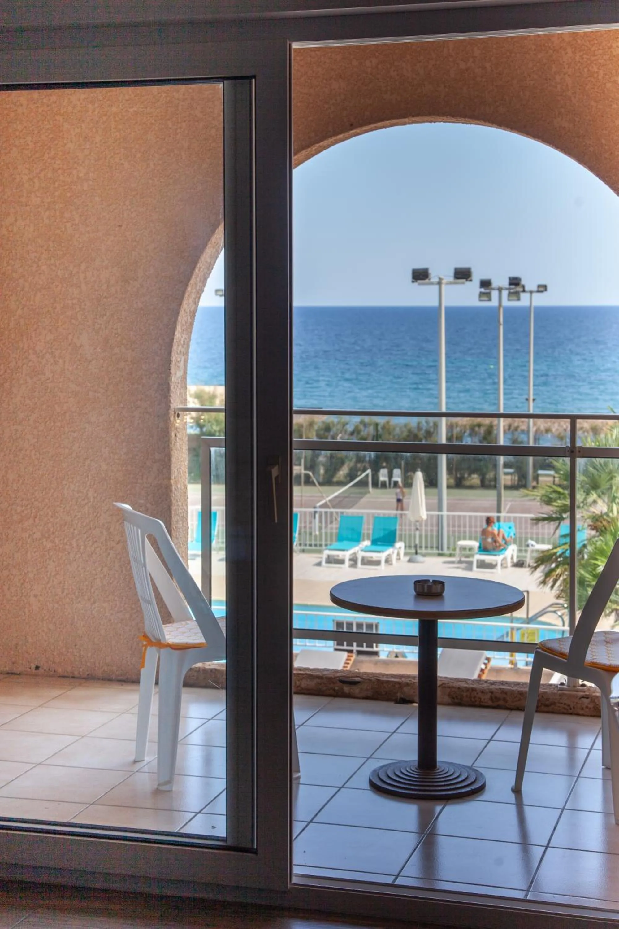 Pool view in Orizonte