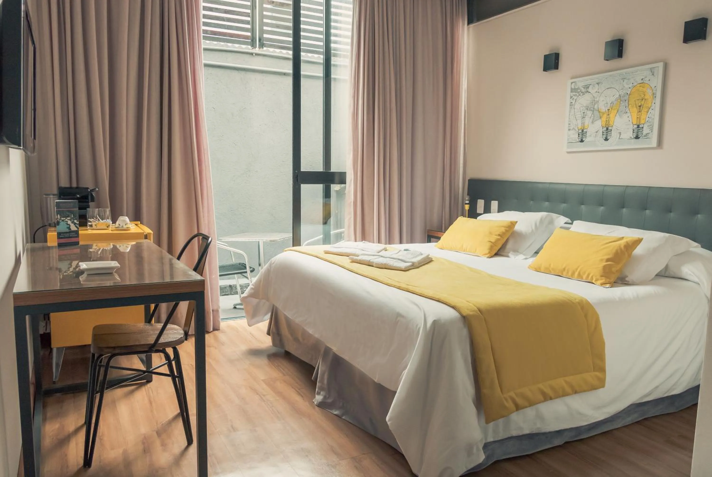 Bed in Casa Rosa Hotel Boutique