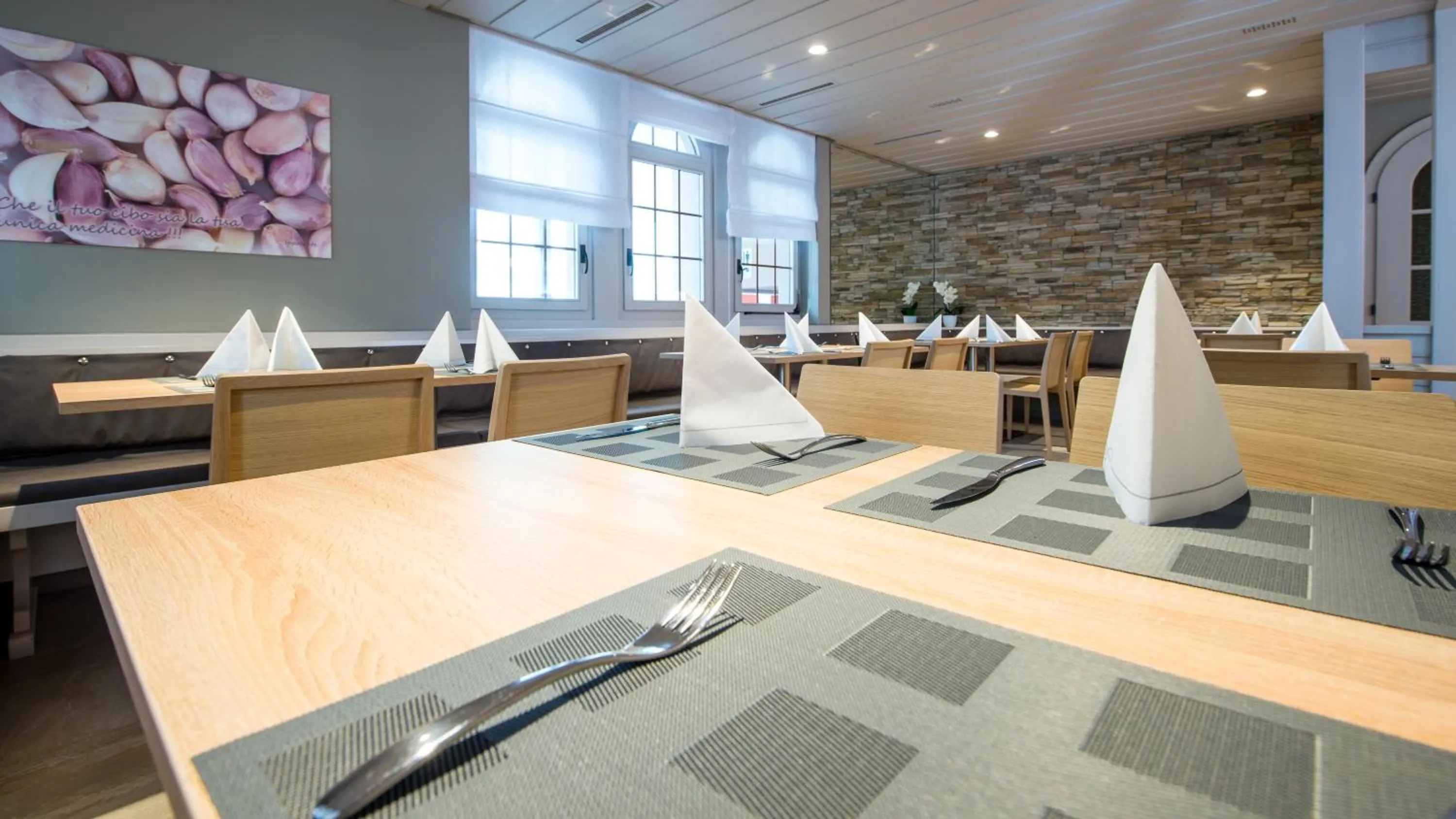 Restaurant/places to eat in Hotel-Restaurant Ackersand