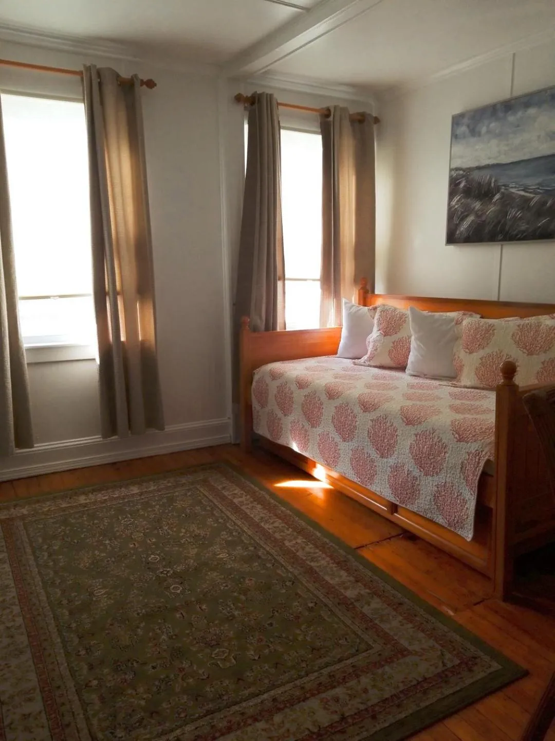 Bed in Blackbeard's Lodge