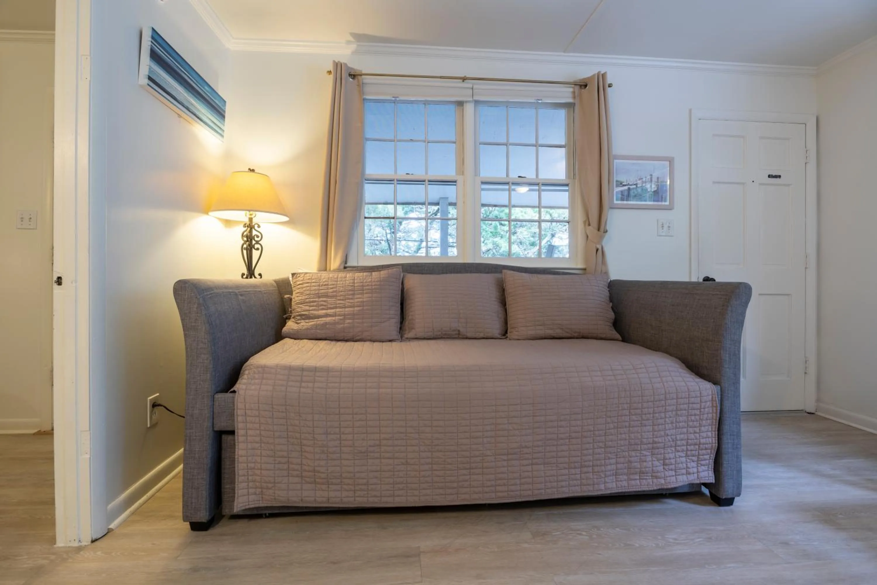 Bed in Blackbeard's Lodge