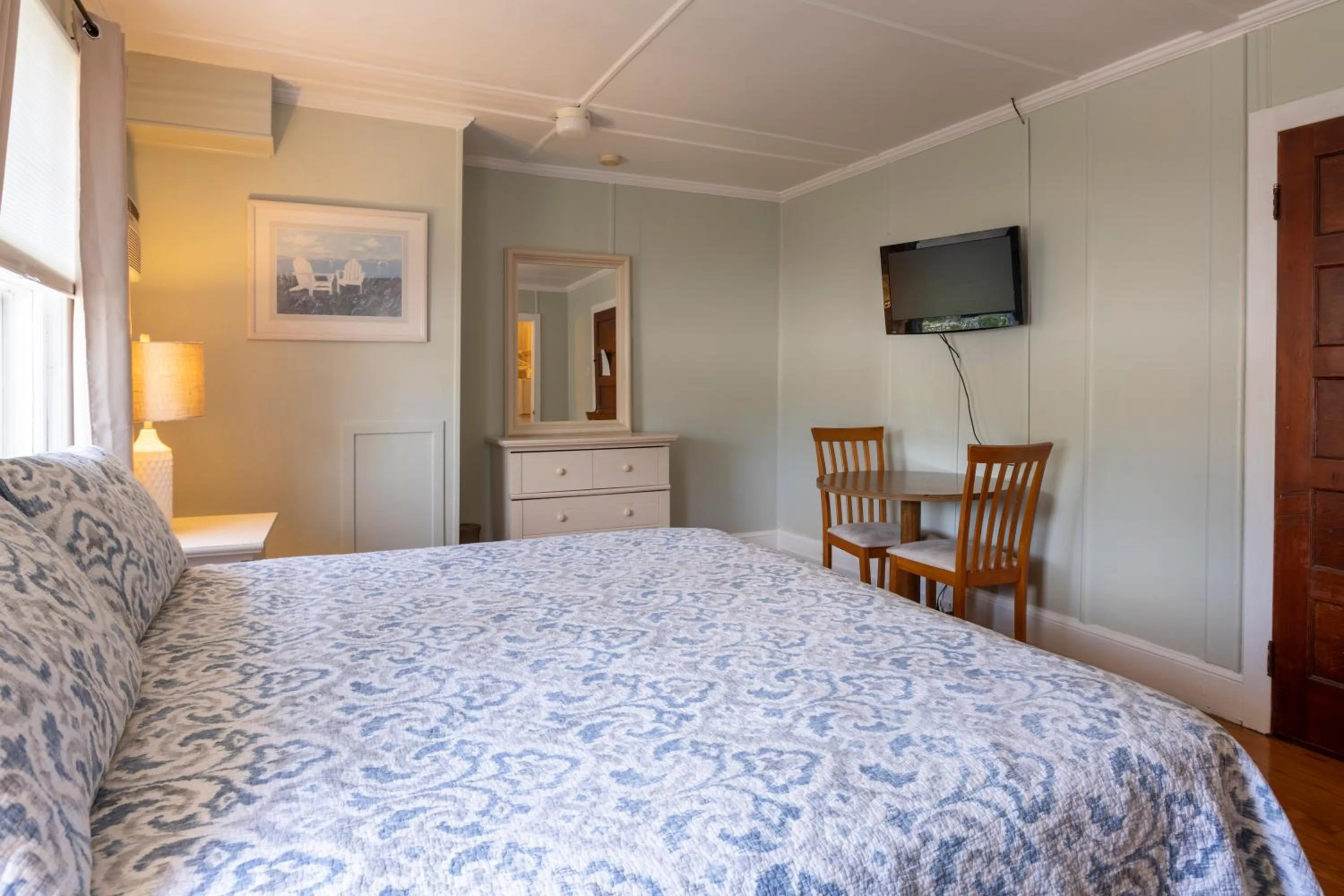 Bed in Blackbeard's Lodge