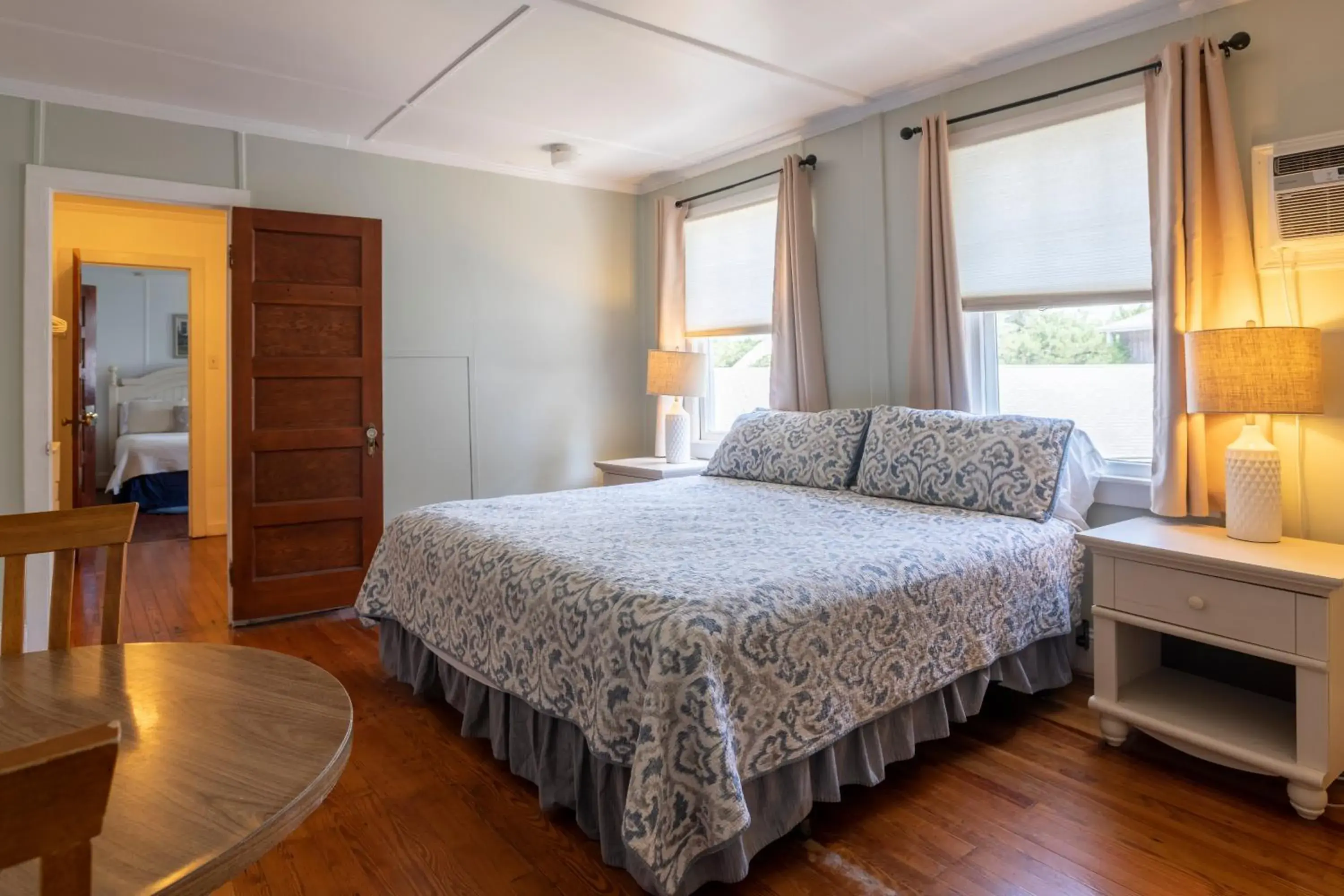 Suite in Blackbeard's Lodge Suite in Blackbeard's Lodge