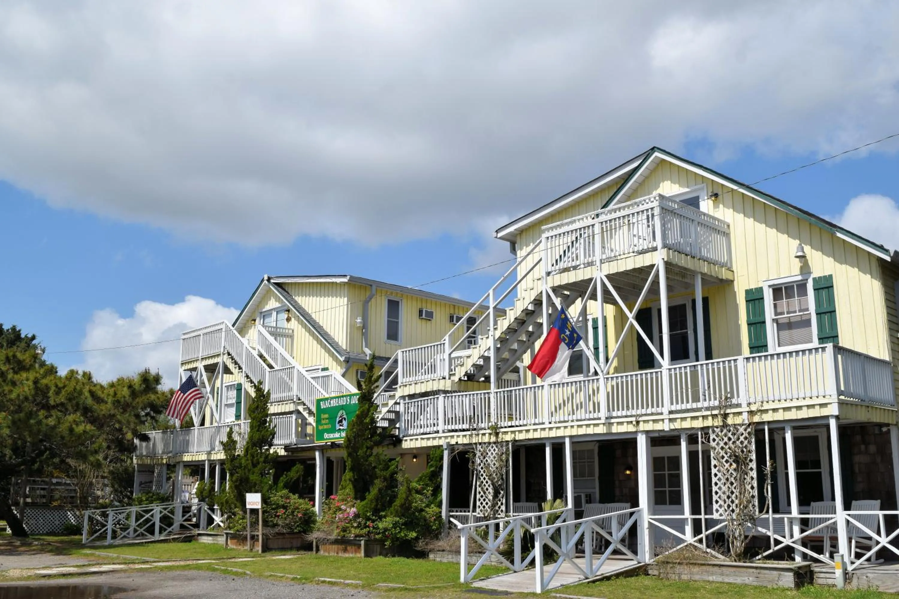 Property building in Blackbeard's Lodge